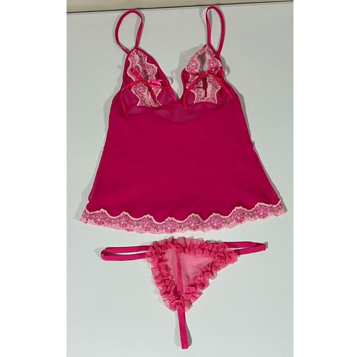 Victoria's Secret VS ‘Sexy Little Things’ Magenta Lingerie Matching Set Size S Size S / US 4 / IT 40 - 2 Thumbnail