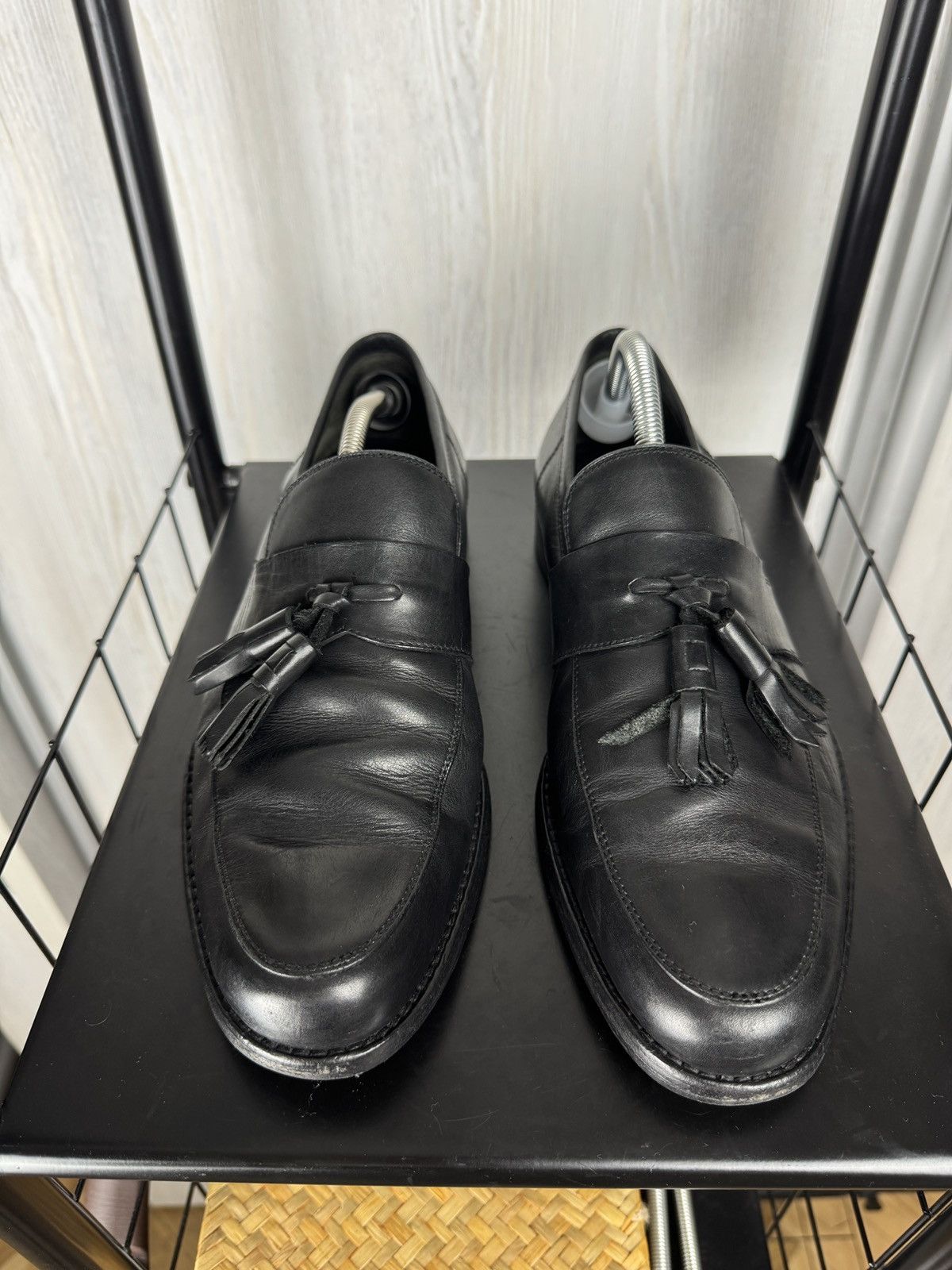 Bally Bally made in Switzerland black TASSEL-DRESS leather loafers Size US 10 / EU 43 - 6 Thumbnail