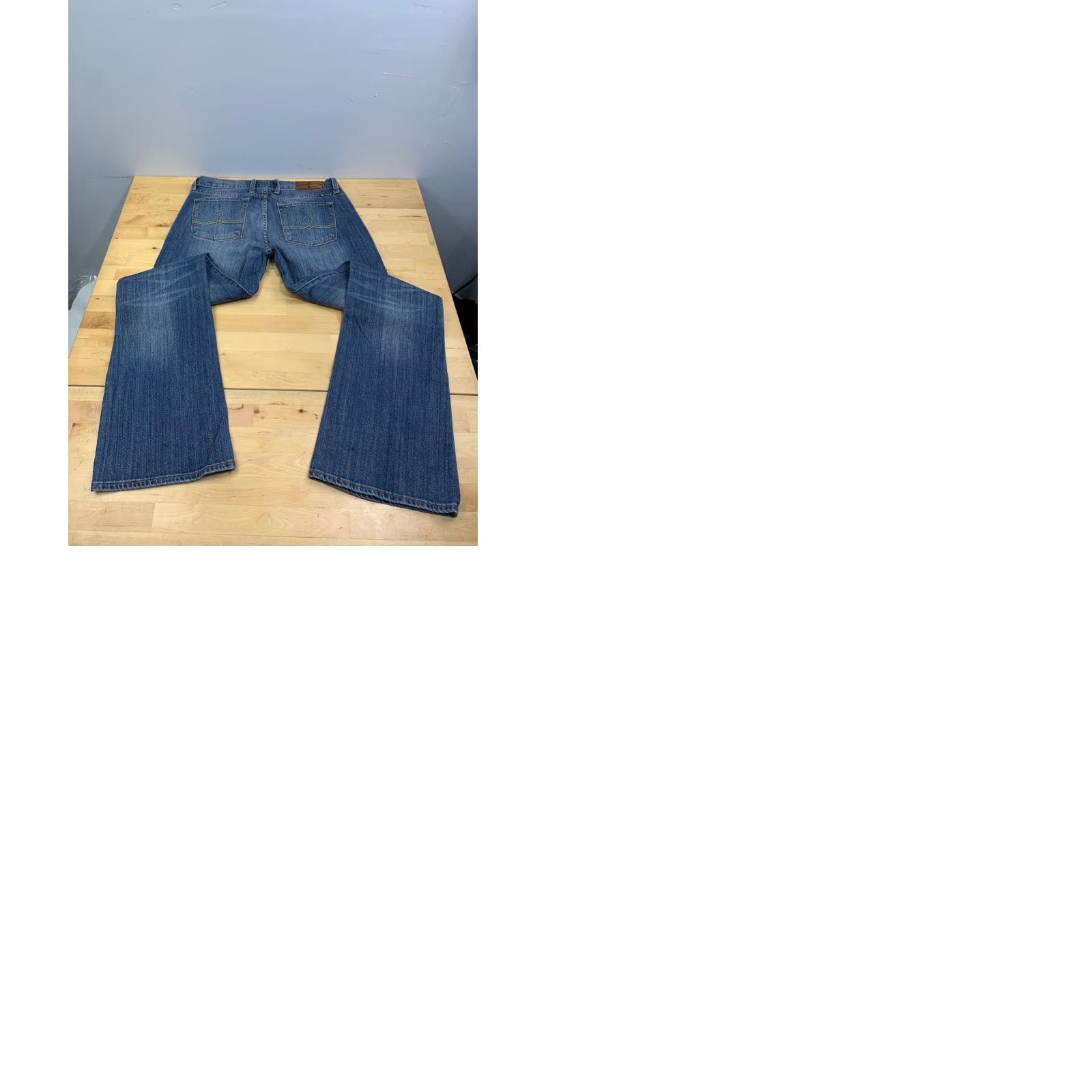 Lucky Brand Lucky Brand Jeans Women 12 31 Reg Sofia Boot Blue Casual Work Travel 5-Pocket Denim Blue Modern Regular Women’s Shoes? Size 34" / US 12 / IT 48 - 9 Thumbnail