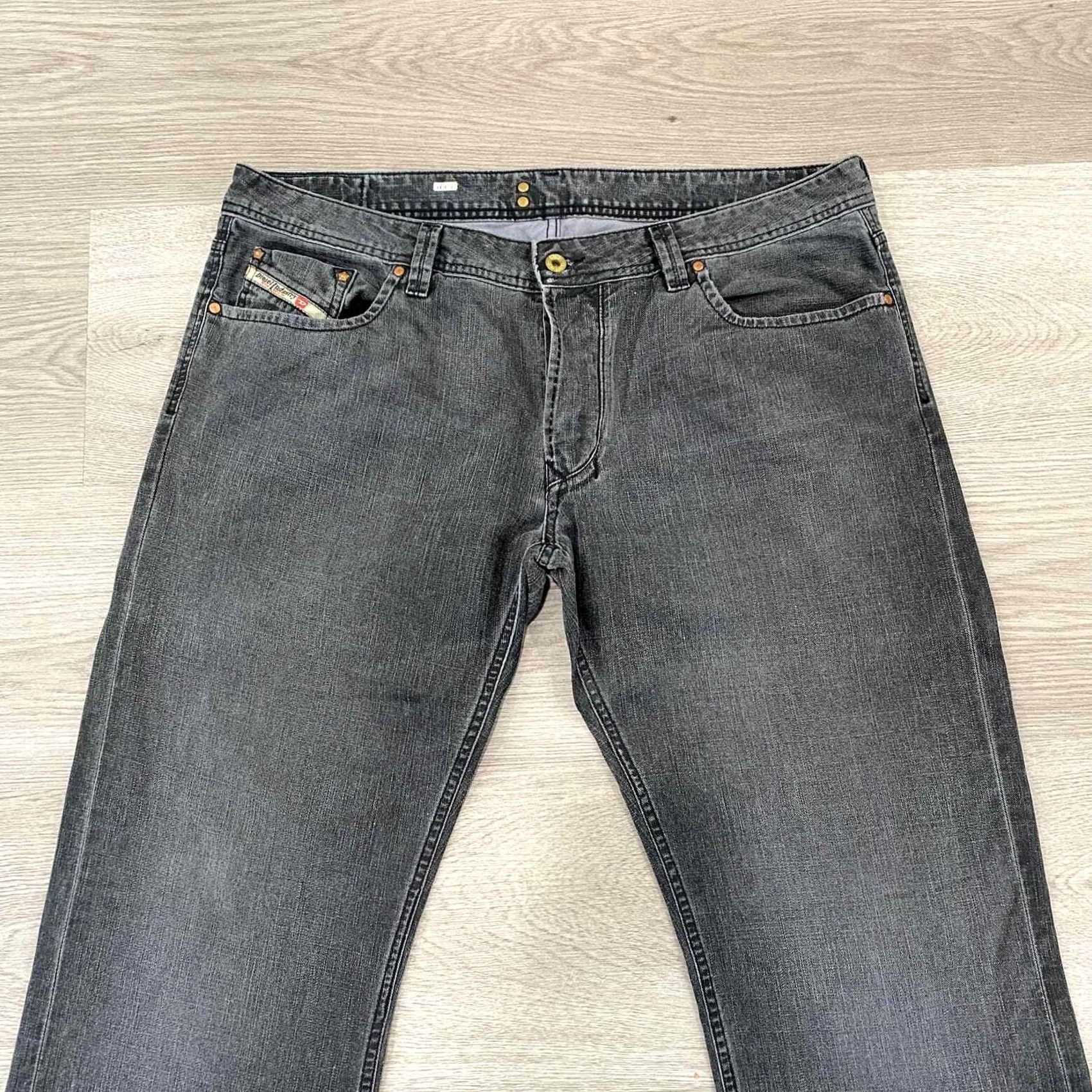 Diesel Diesel Straight Leg Jeans Gray 38 Men's Size US 38 / EU 54 - 3 Thumbnail