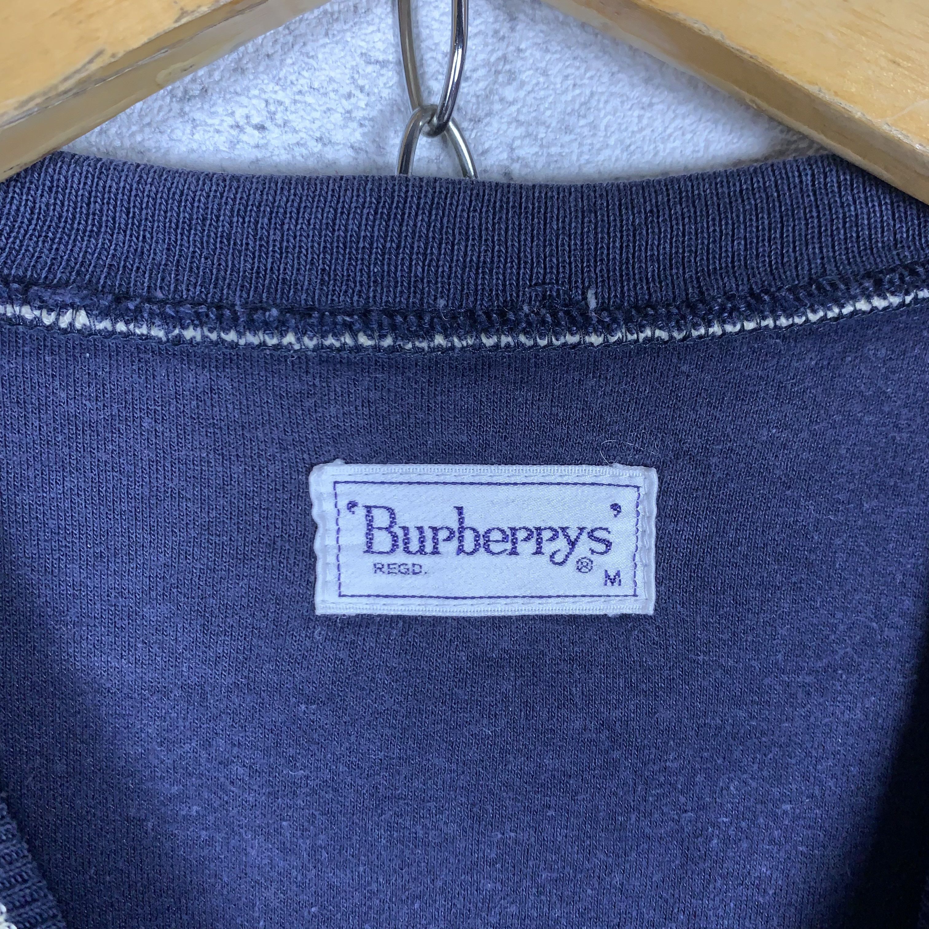 Burberry Vintage Burberry Sweatshirt Crewneck Size US S / EU 44-46 / 1 - 3 Thumbnail