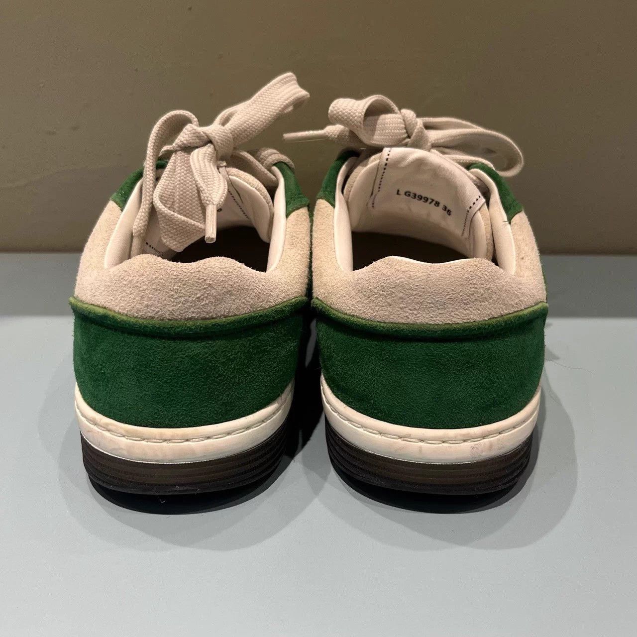 Other Chanel White Green Leather Low Top Sneaker 36 Size US 5 / IT 35 - 4 Thumbnail