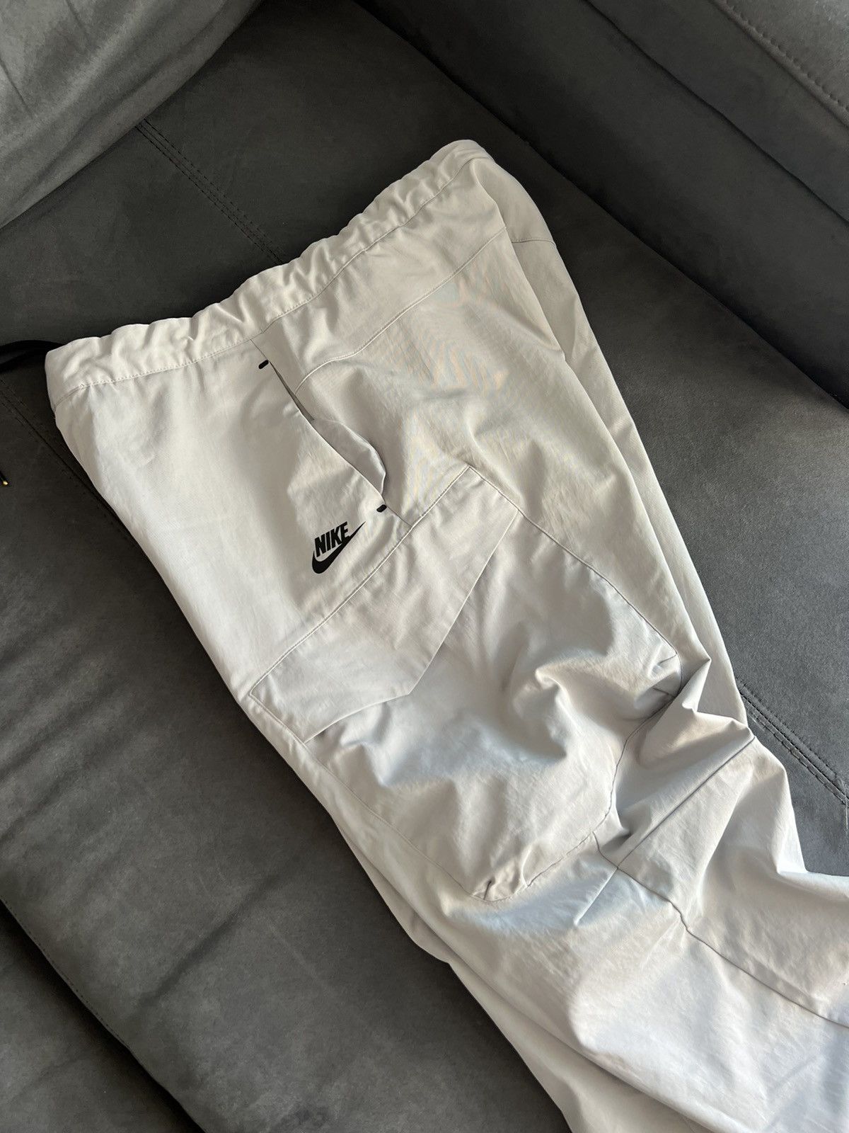 Nike Nike tech nylon pants drill Size US 34 / EU 50 - 4 Thumbnail