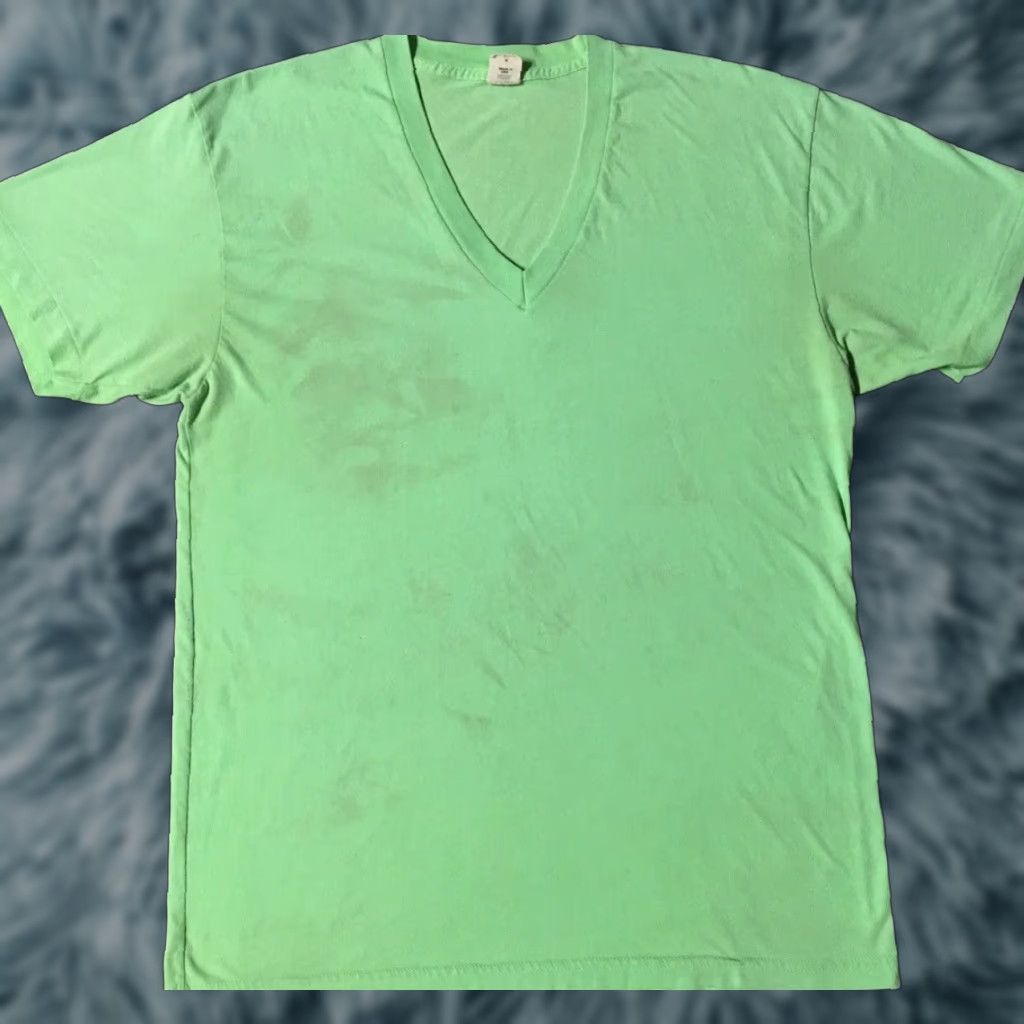 Vintage VINTAGE 90s Neon Faded Distressed V Neck Shirt L USA Grunge Surf Skate Vaporwave Beach Nike Shirt Size US L / EU 52-54 / 3 - 1 Thumbnail