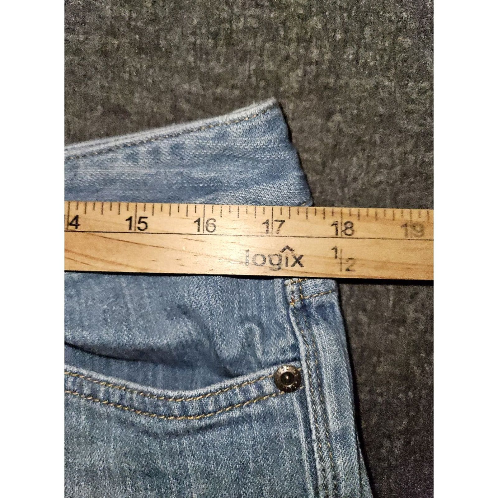 Tommy Hilfiger VINTAGE Tommy Hilfiger Jeans Woman 14 Regular Mid Rise Blue Solid Denim Logo Boyfriend Preppy Hipster Womens Size 36" / US 14 / IT 50 - 4 Thumbnail