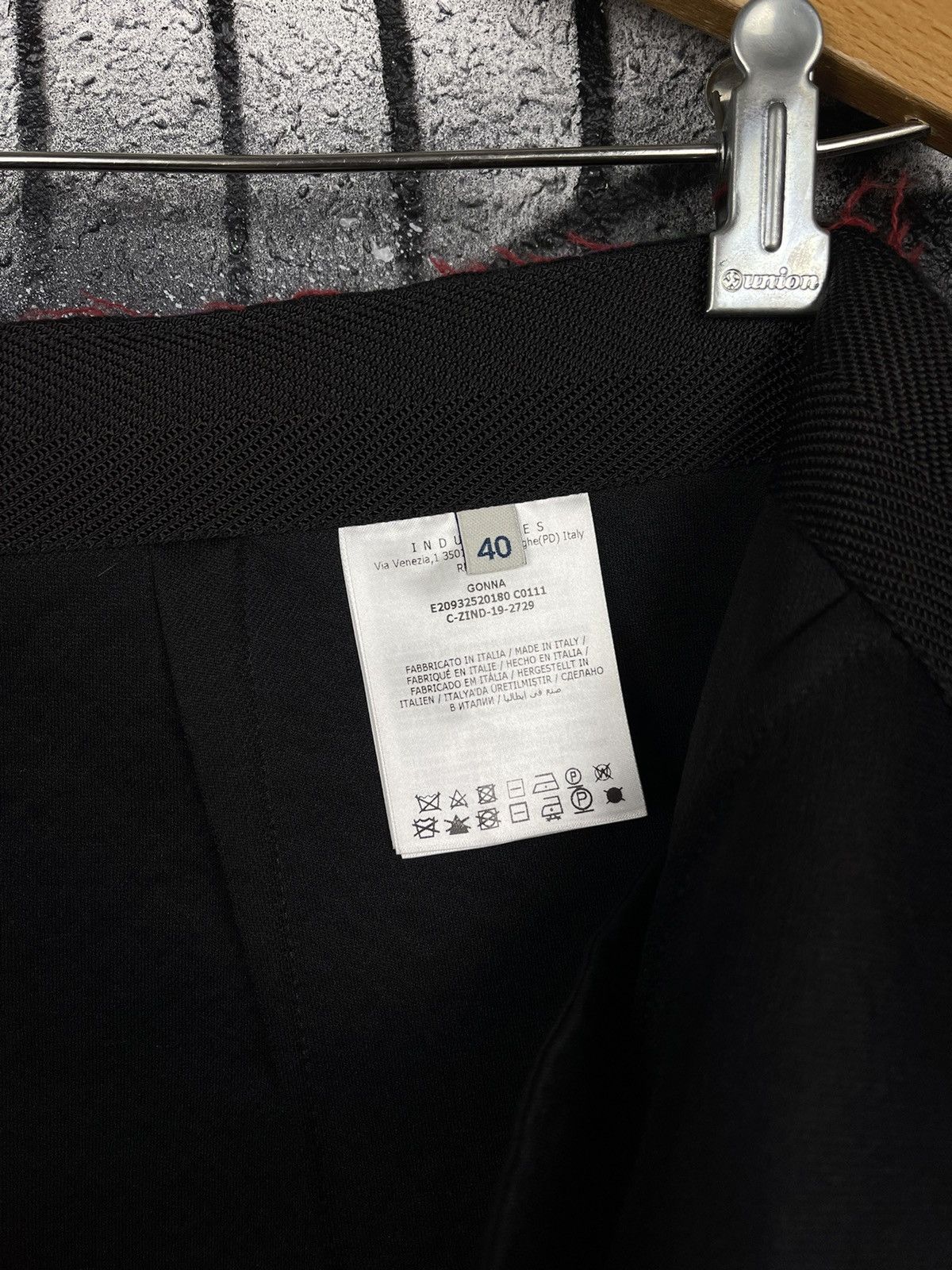 Moncler Moncler Genius 1952 Gonna Plaid Virgin Wool Wrapped Skirts Size 27" / US 4 / IT 40 - 13 Thumbnail