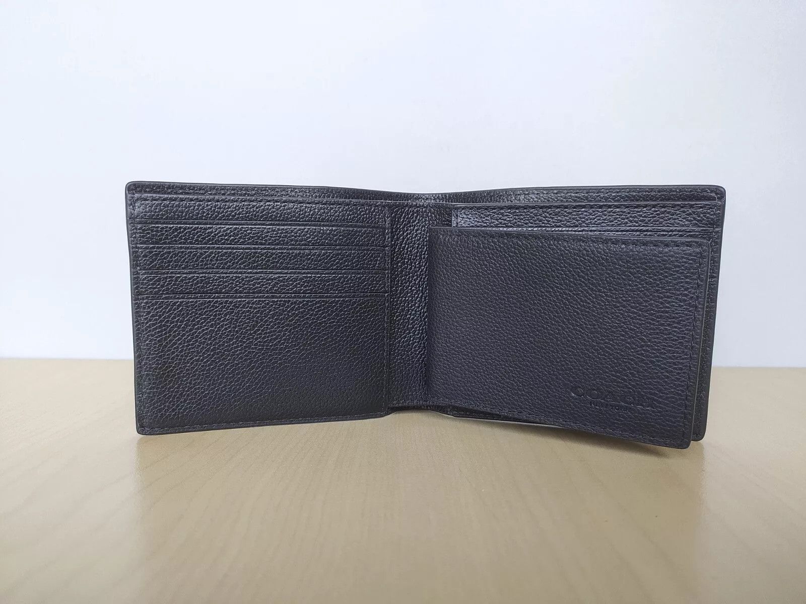 Coach Coach 3 - IN - 1 Leather Wallet T 0562 Size ONE SIZE - 7 Thumbnail