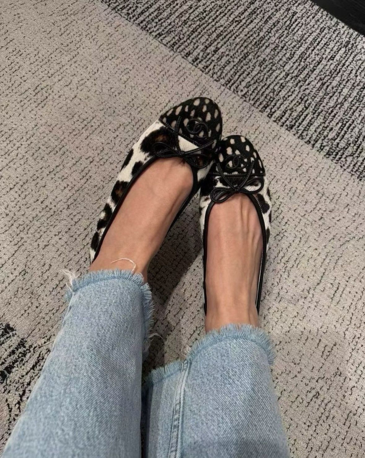 Chanel Chanel 2026S pony hair ballet flat size 36 Size US 6 / IT 36 - 13 Thumbnail