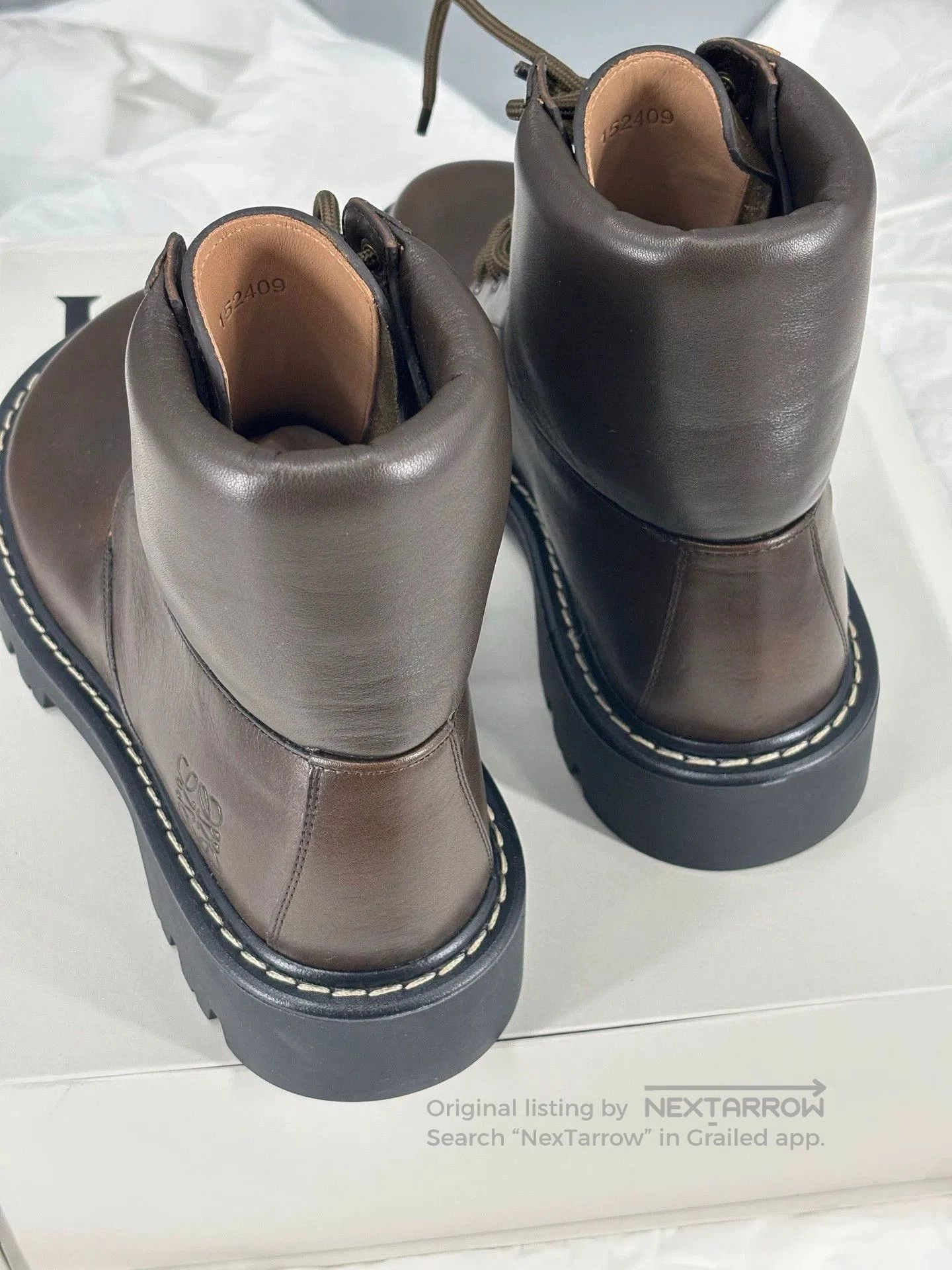 Loewe men's lace-up short boots in brown. Size US 9 / EU 42 - 5 Thumbnail