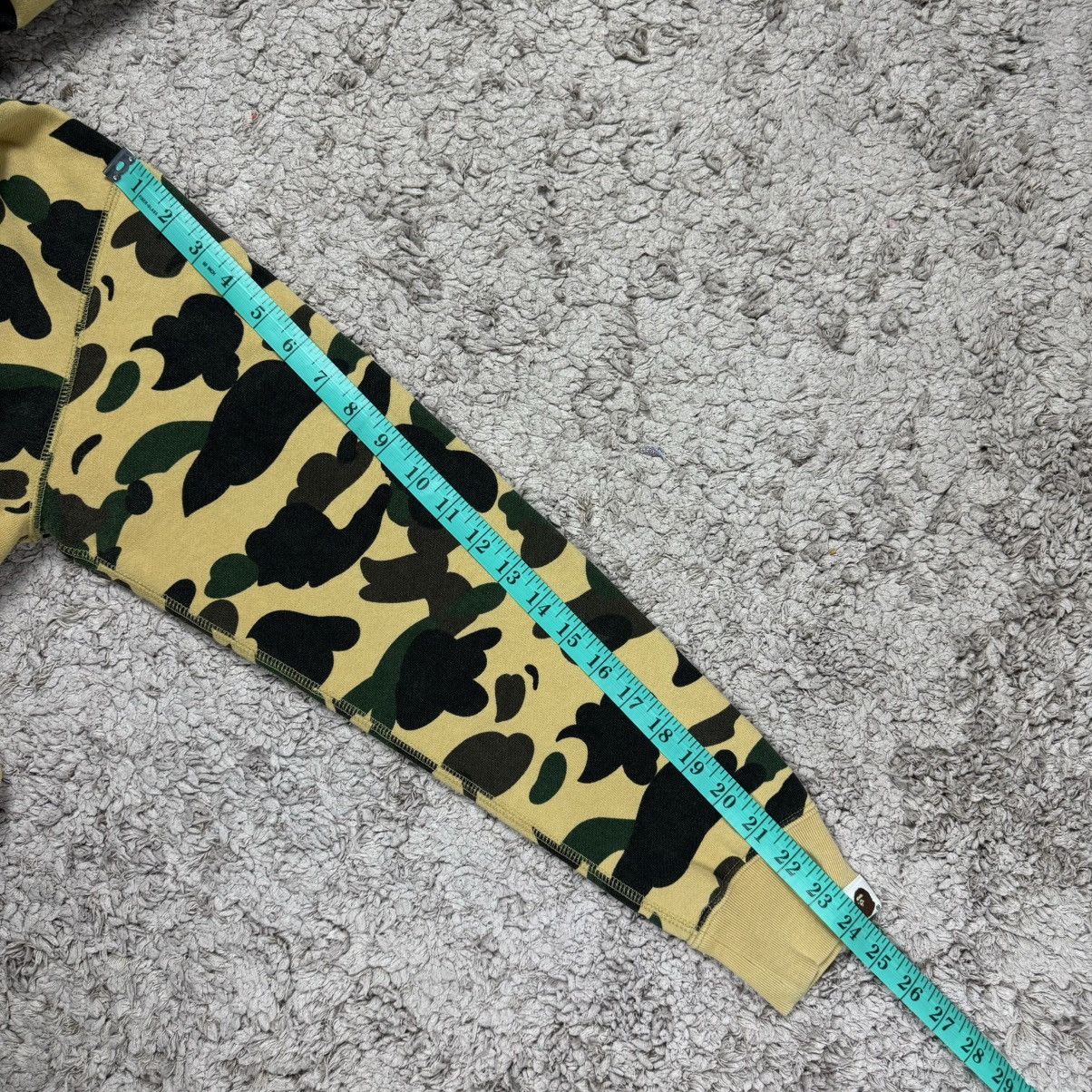 Bape Vintage Bape 1st Camo Fullzipper Hoodie Size US S / EU 44-46 / 1 - 17 Thumbnail