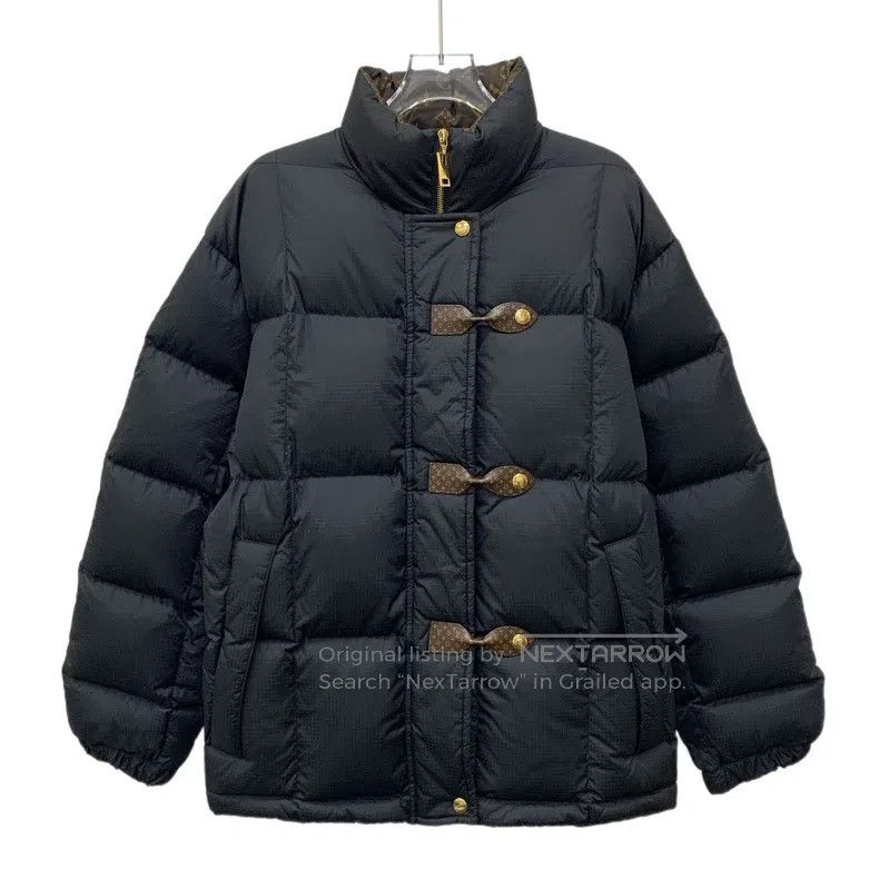Louis Vuitton 22 black inside logo presbyopia full print l