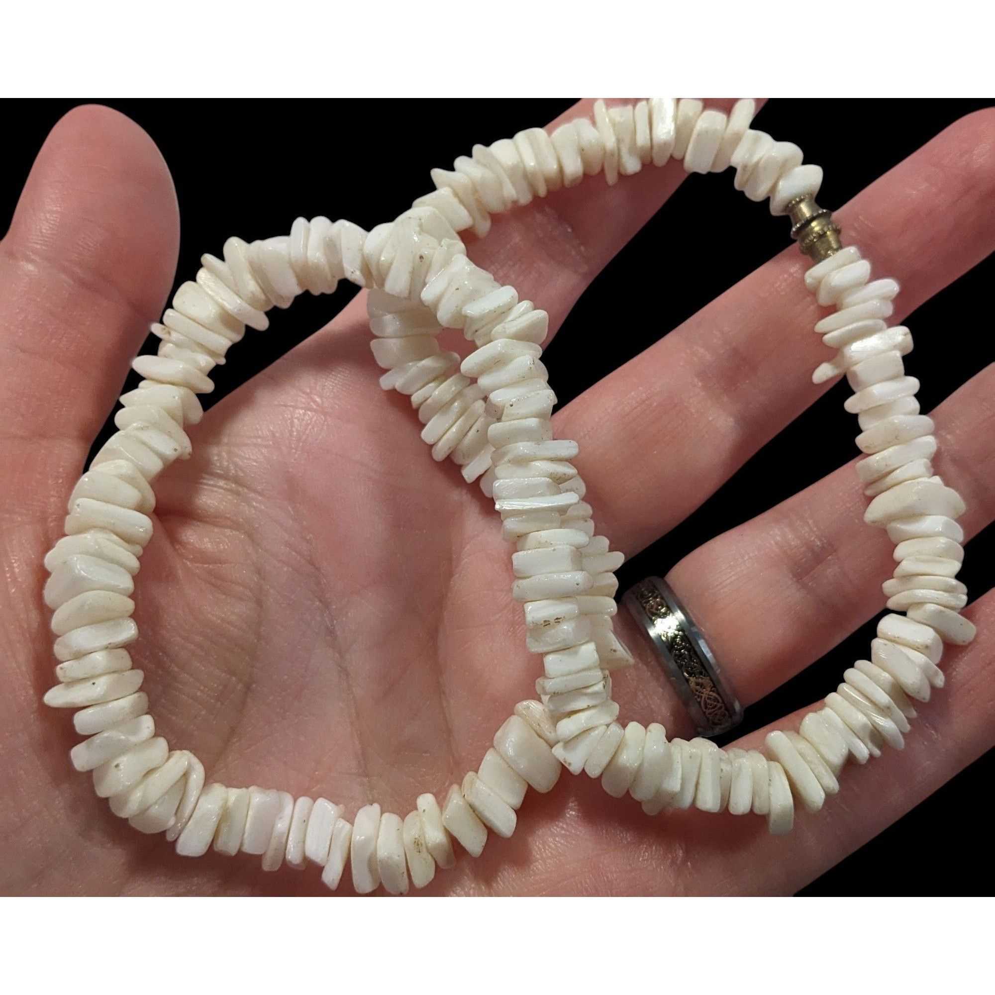 Other Retro 90s Style White Seashell Chip Necklace Size ONE SIZE - 4 Thumbnail