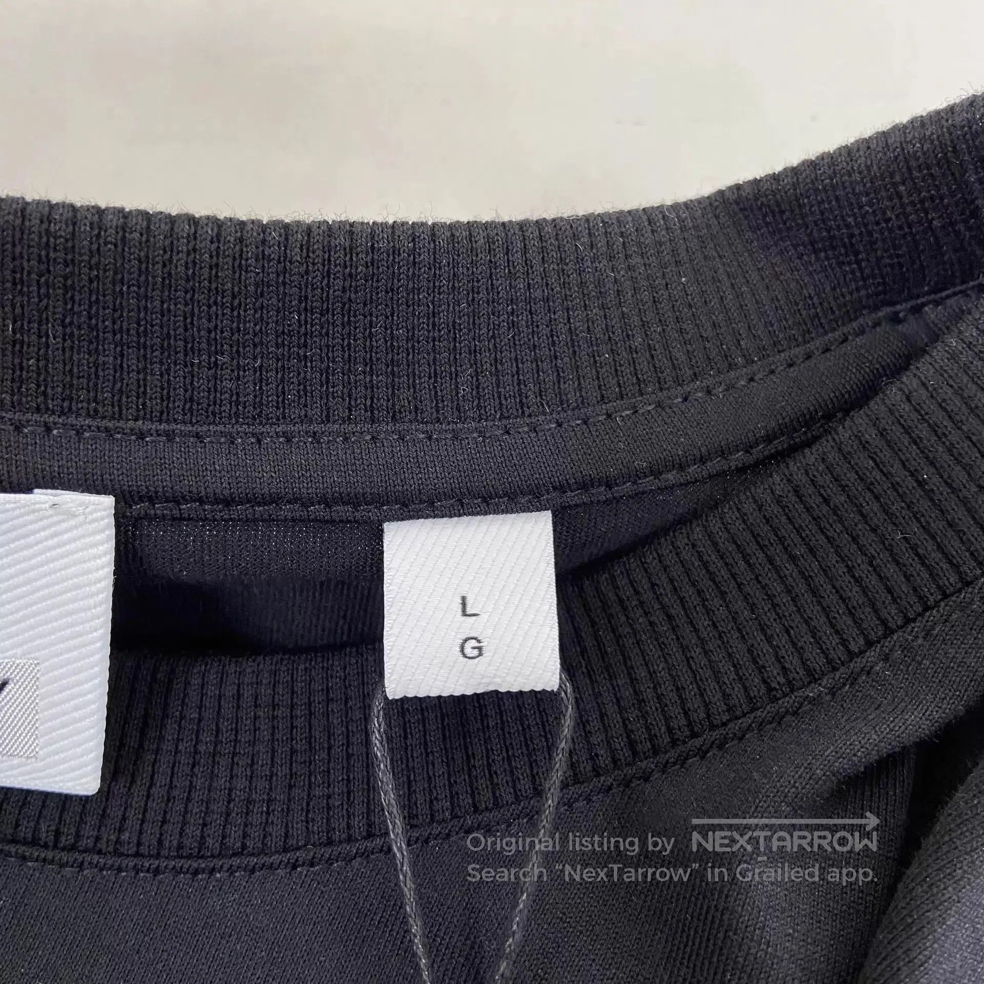 Burberry Black Short-Sleeve Graphic T-Shirt. Size US L / EU 52-54 / 3 - 7 Thumbnail