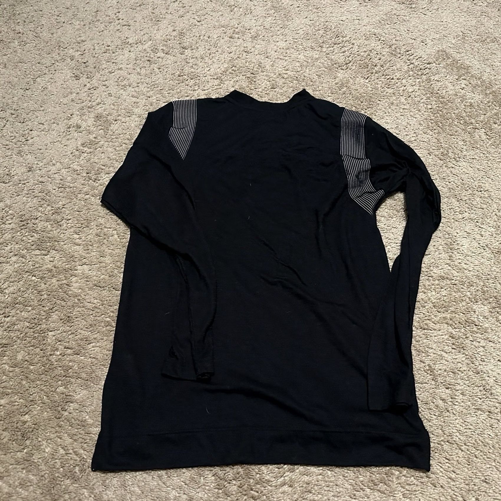 Nike Nike Shirt Men’s Medium Dri-Fit Team Player Long Sleeve Performance Black Size US M / EU 48-50 / 2 - 4 Thumbnail