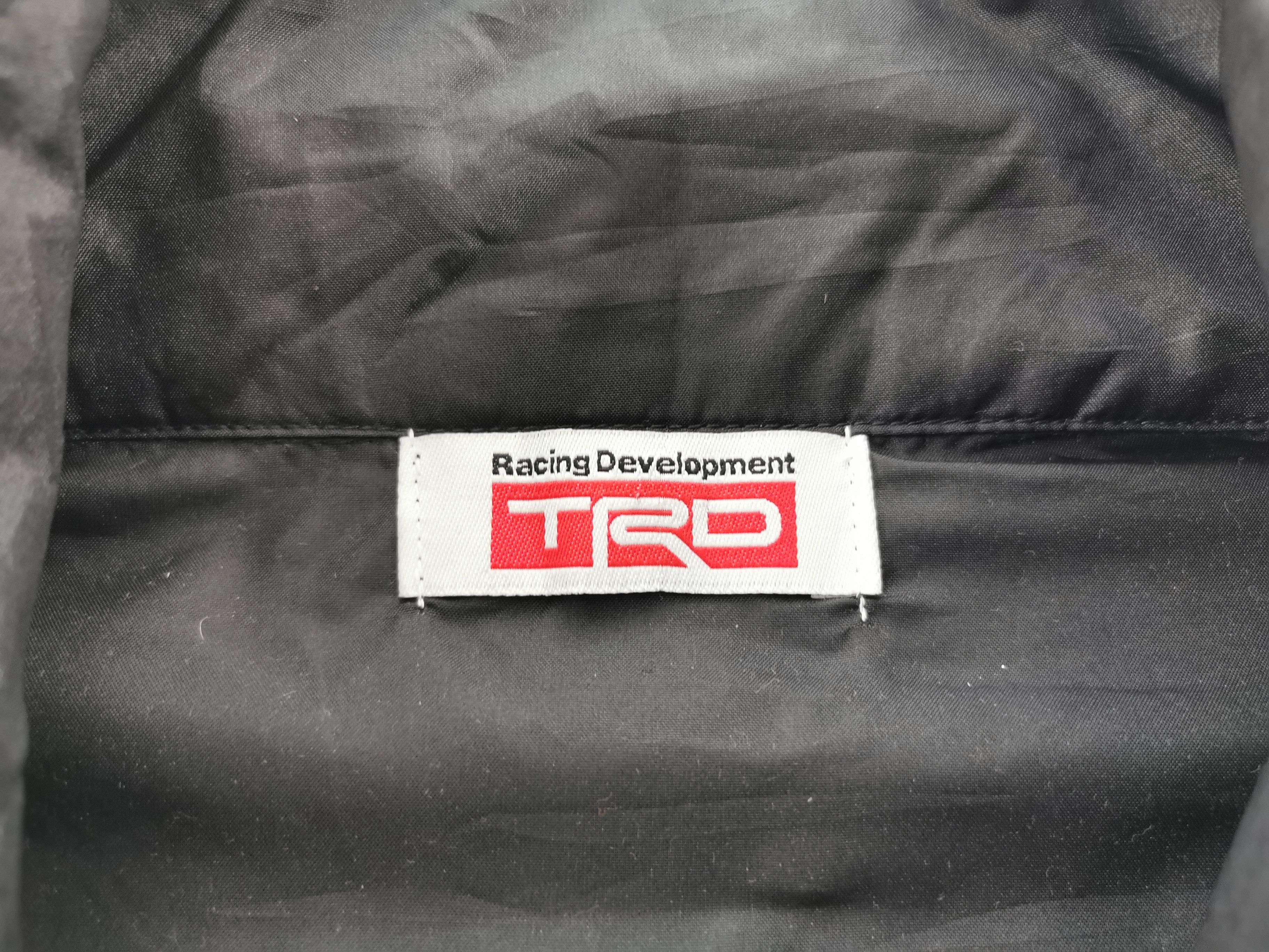 Vintage Vintage 90's TRD Racing Development Windbreaker Nylon Size US M / EU 48-50 / 2 - 7 Thumbnail
