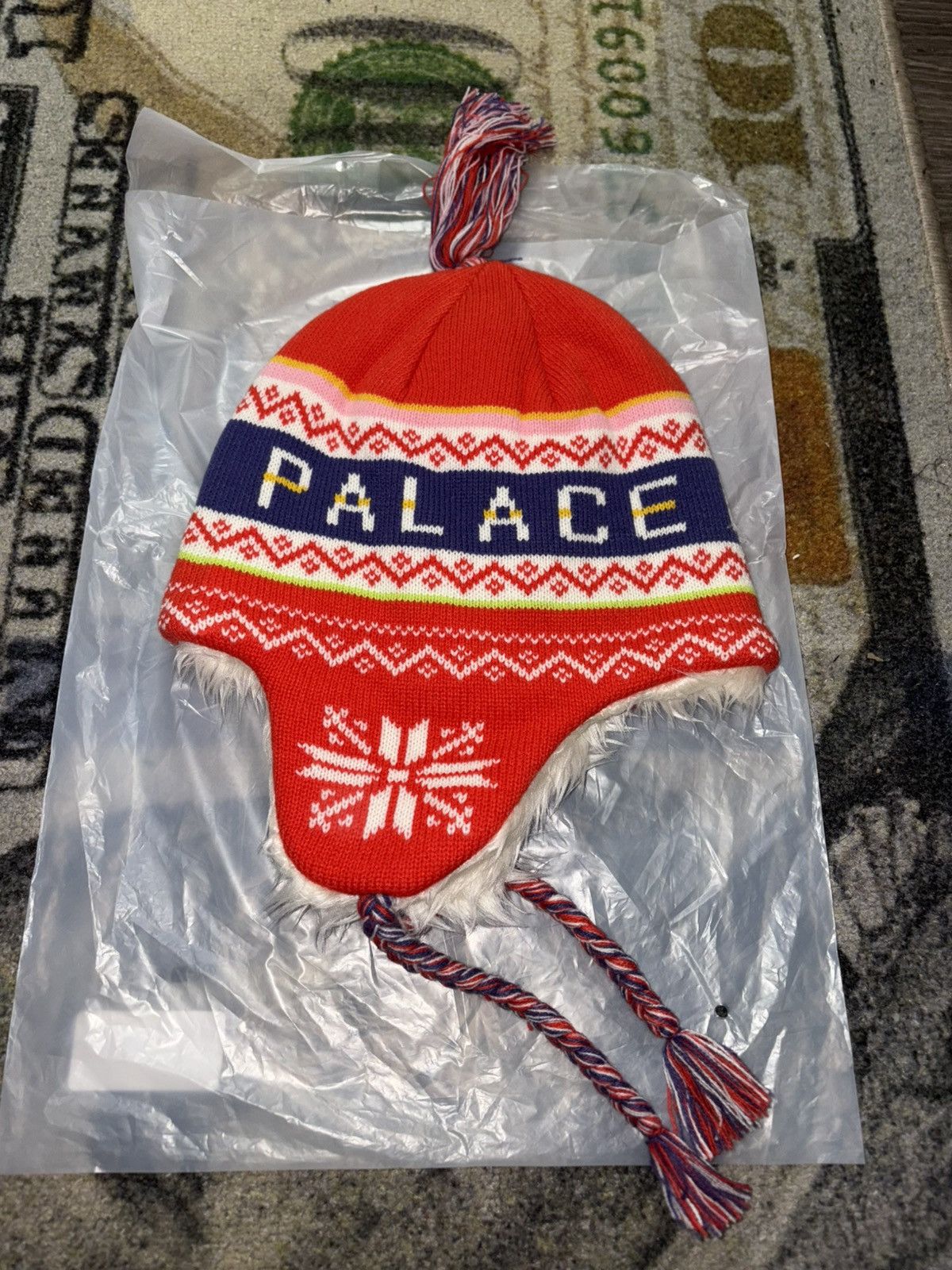 Palace Palace Loves Me Peruvian Beanie Size ONE SIZE - 1 Thumbnail