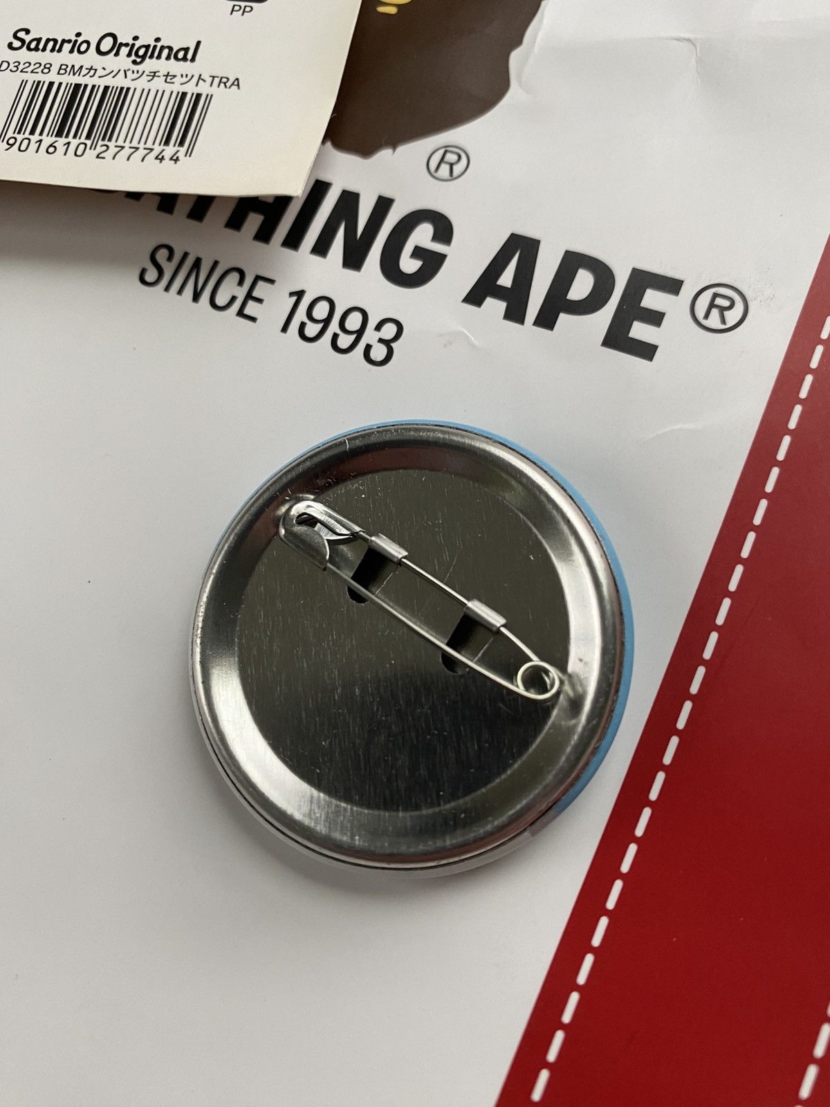 Bape Bape Baby Milo Pin Button Set Size ONE SIZE - 3 Thumbnail
