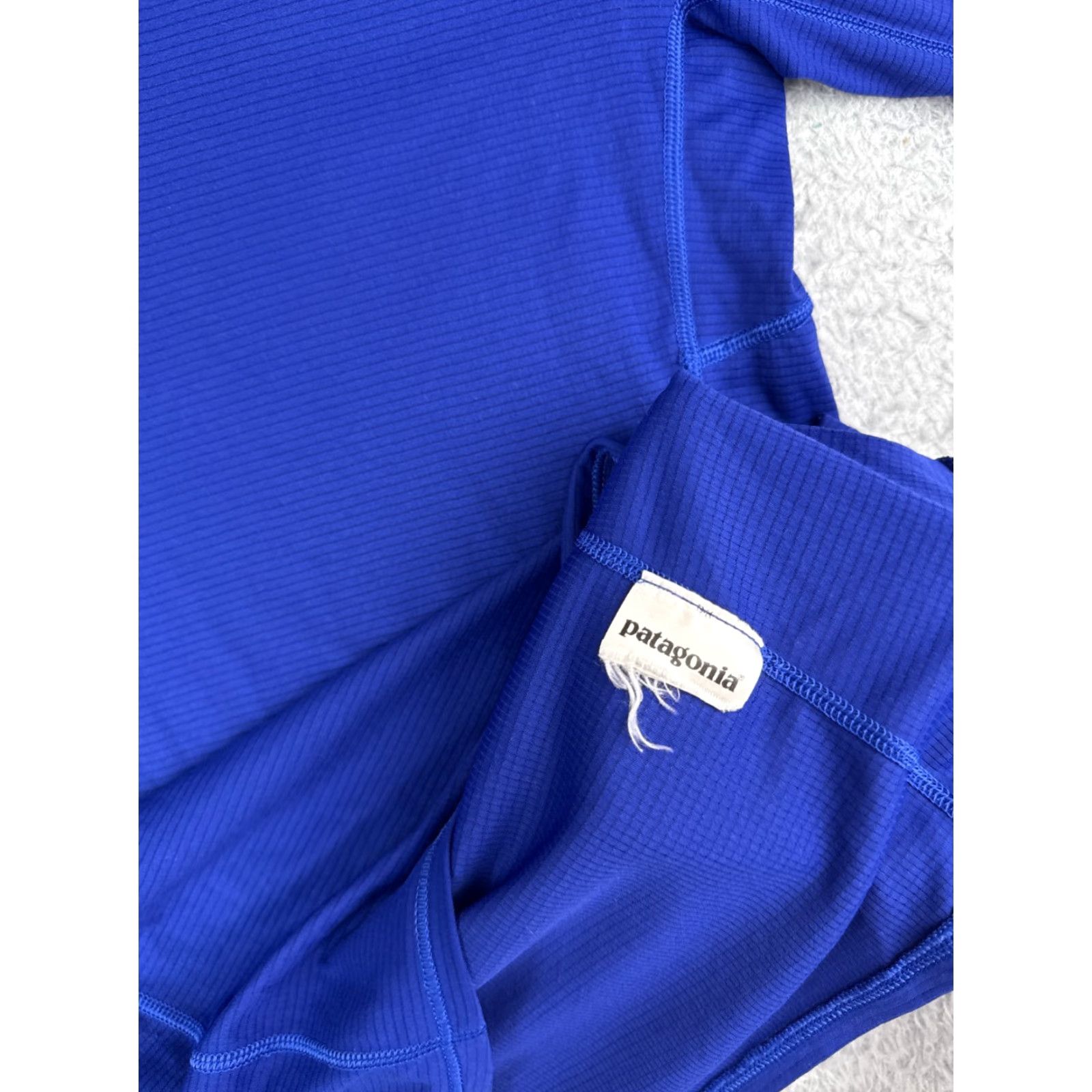 Patagonia Patagonia Shirt XS Women Blue Crew Neck Lightweight Capilene Polyester Jersey Casual T-Shirt XS Women Size XS / US 0-2 / IT 36-38 - 7 Thumbnail