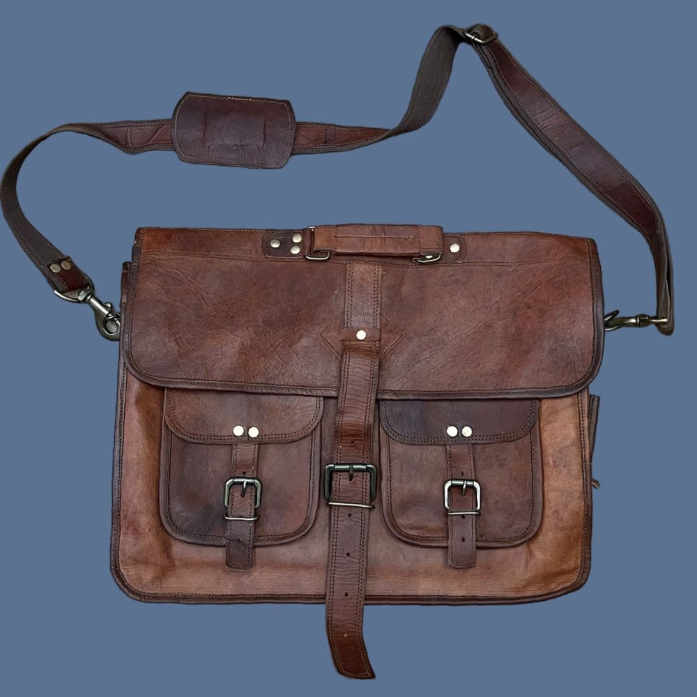 Vintage VINTAGE Sun Distressed Oiled Leather Messenger Bag Briefcase Satchel 17.5” x 13” x 5” Brown Mens Womens Neutral Size ONE SIZE - 1 Thumbnail