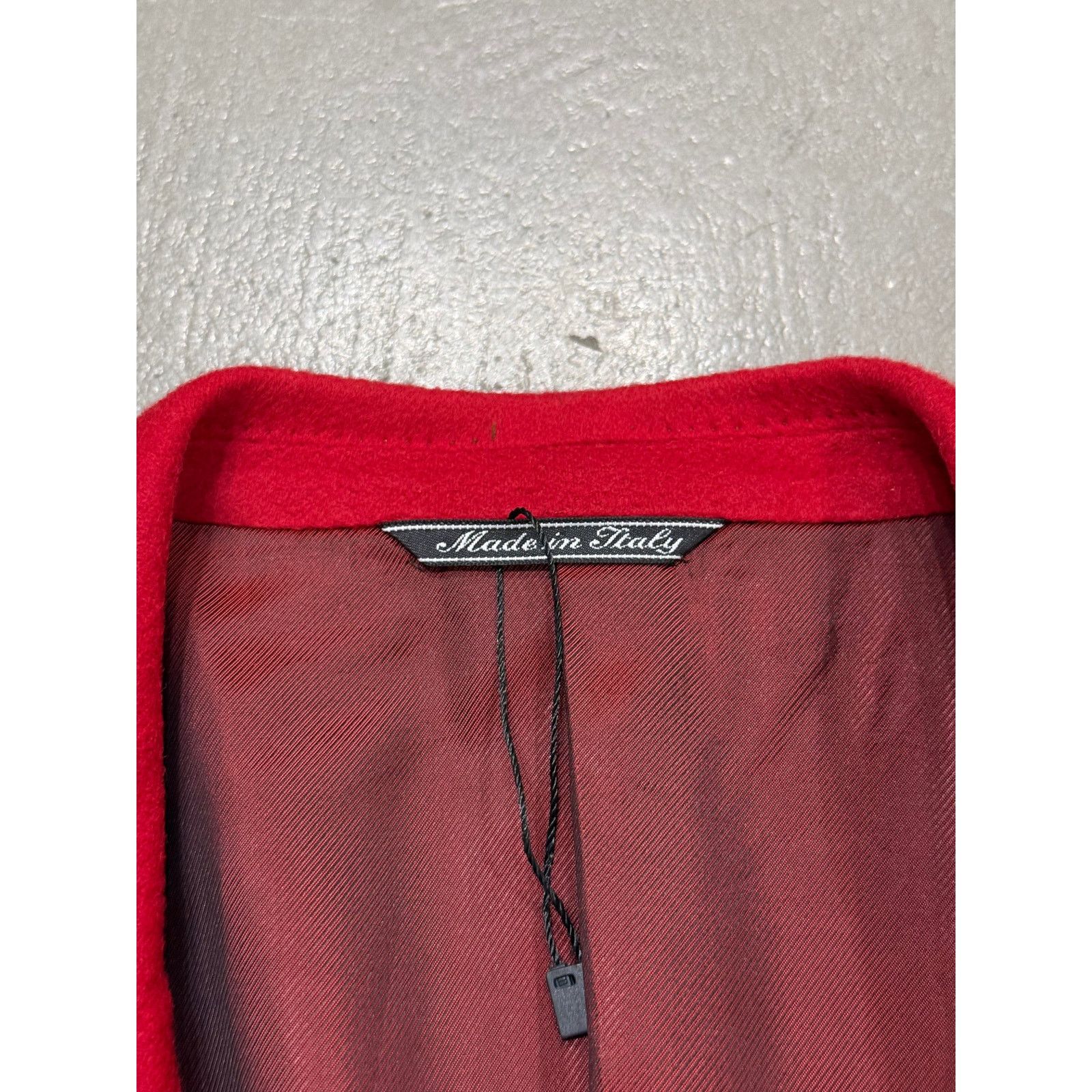 Gianfranco Ferre 1990s Gianfranco Ferré red blood blazer Size US M / EU 48-50 / 2 - 4 Thumbnail