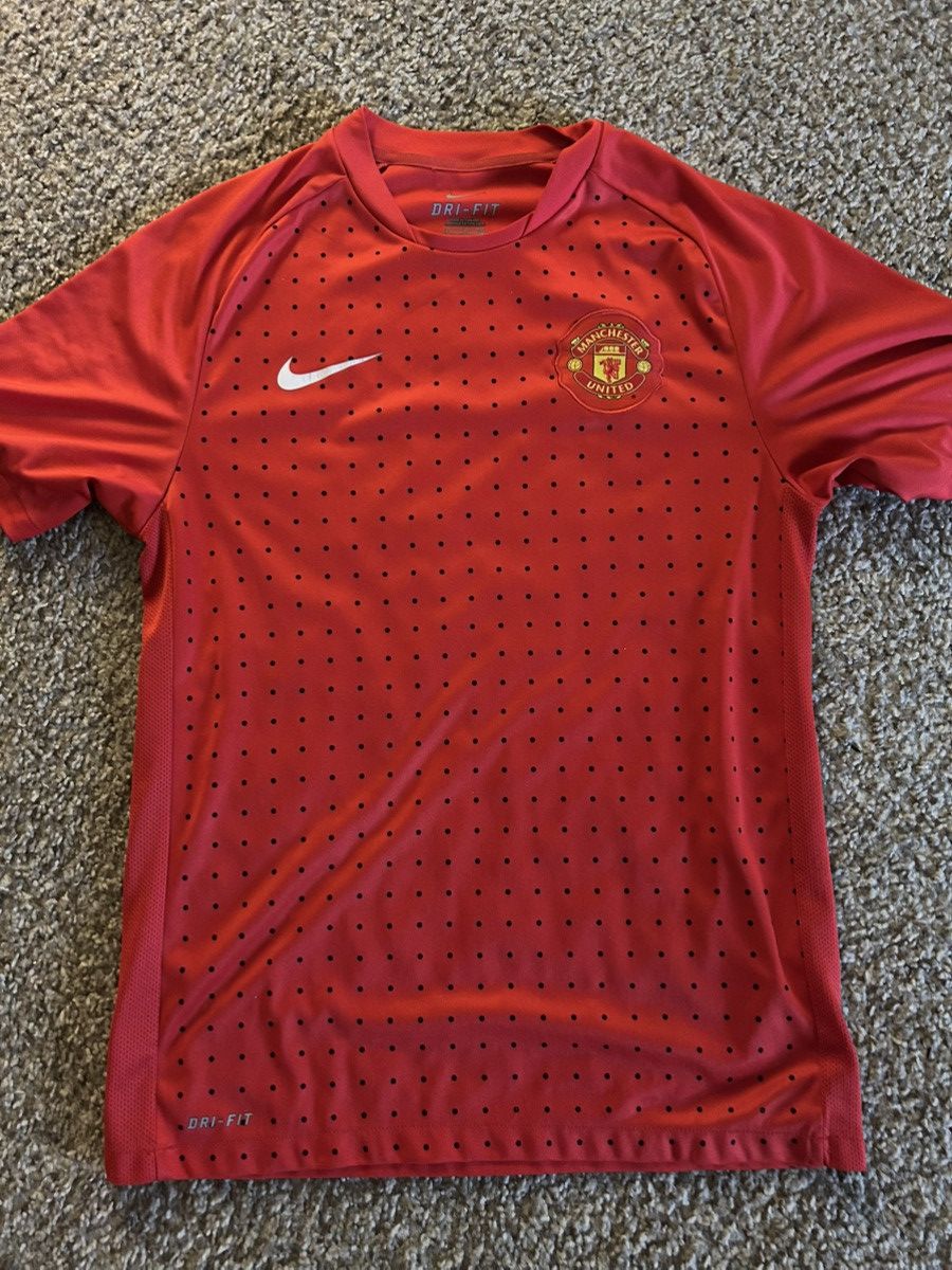 Nike Manchester United Vintage Training Jersey Size US S / EU 44-46 / 1 - 1 Thumbnail