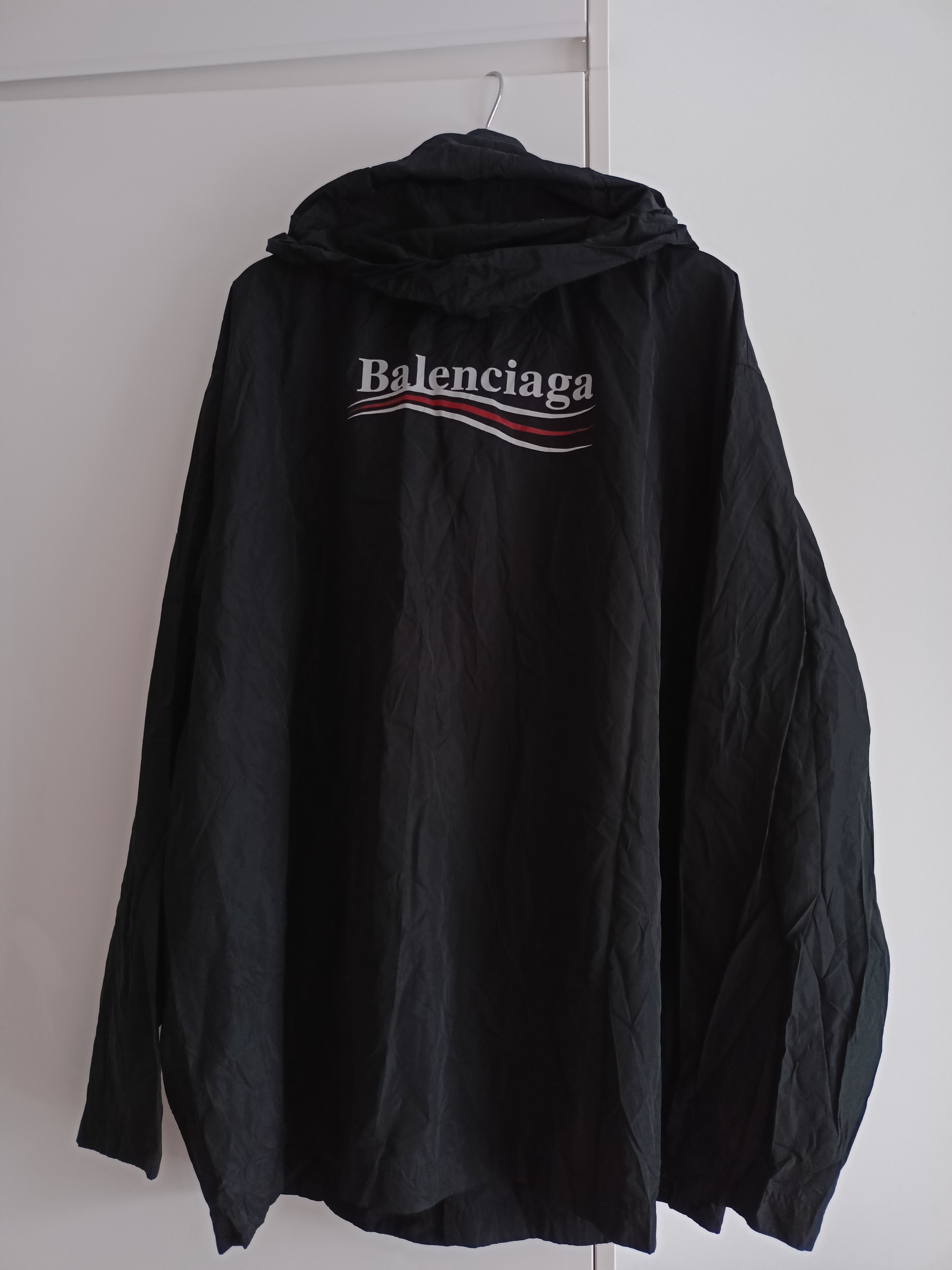 image of Balenciaga Archetype Windbreaker Jacket in Black, Men's (Size Medium)