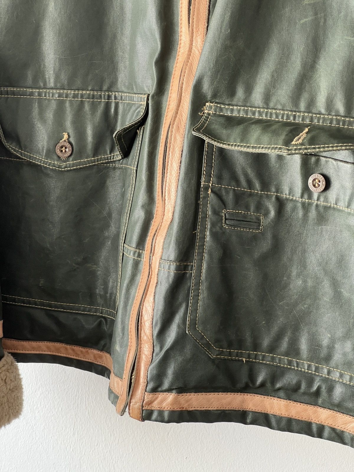 Diesel × Vintage Rare Diesel DMB 1955 Vintage Waxed Cotton & Shearling Jacket Size US L / EU 52-54 / 3 - 8 Thumbnail