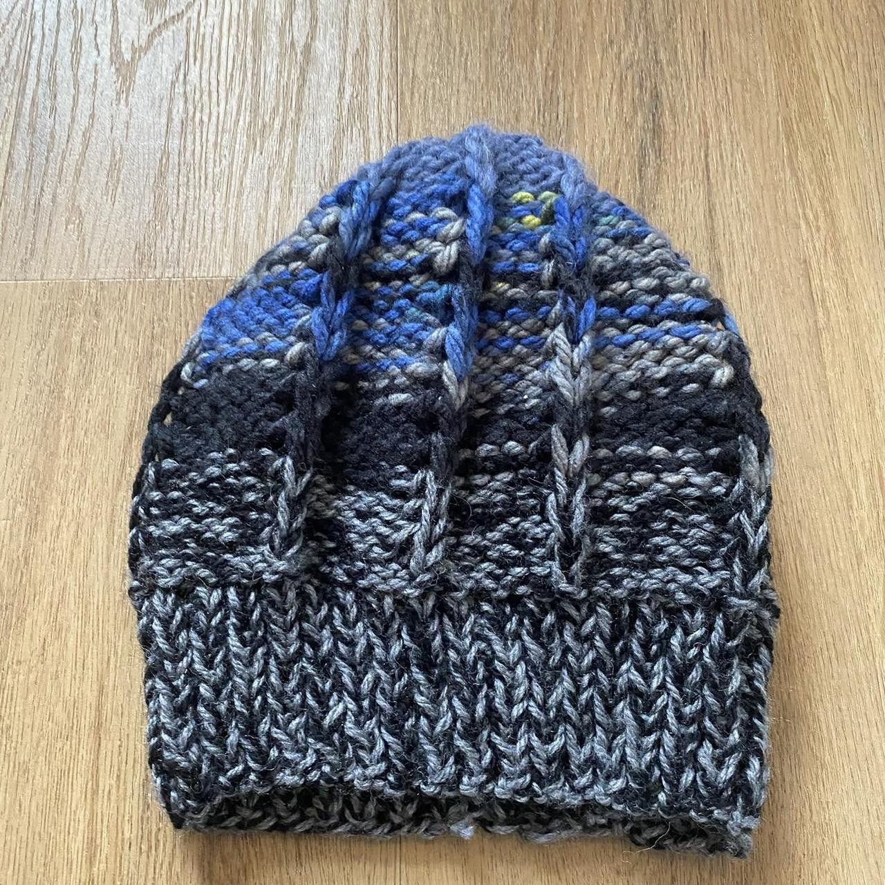 Other Grey and blue knitted beanie Handmade Wool Size ONE SIZE - 2 Thumbnail