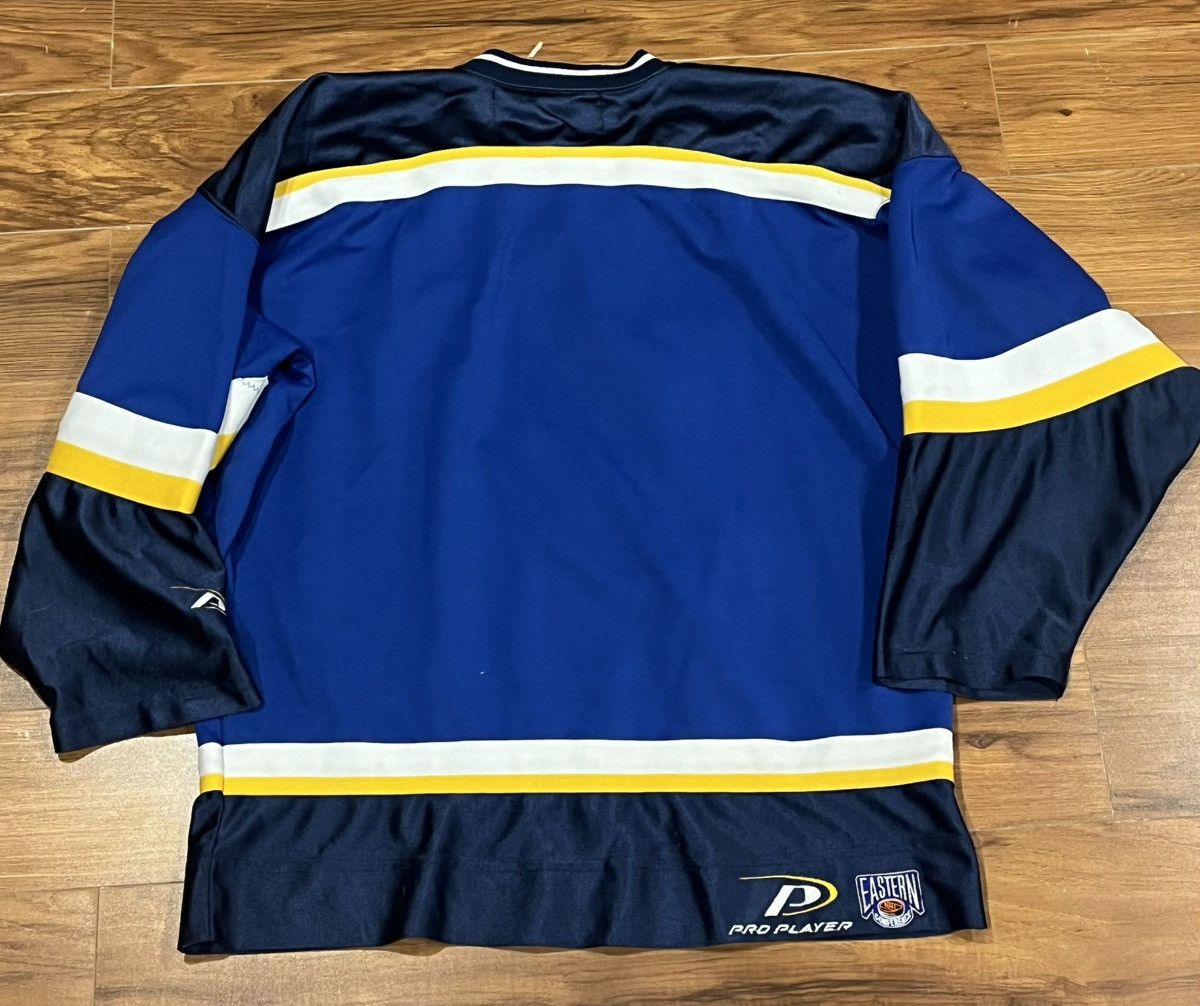 Pro Player 🎶 🎺St. Louis Blues Vintage Pro Player NHL Jersey - Medium Size US M / EU 48-50 / 2 - 8 Thumbnail