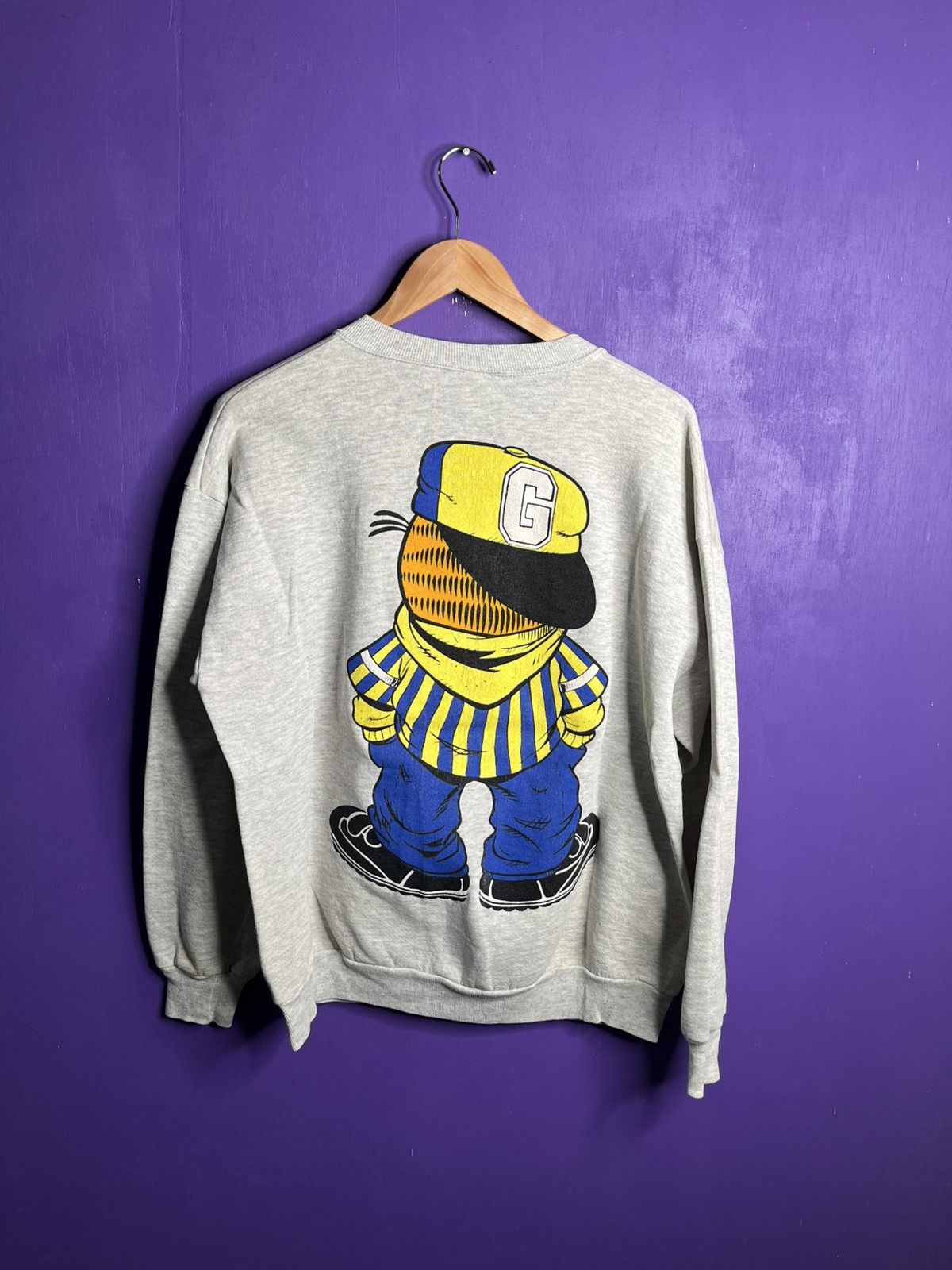Vintage Vintage 90s swaggy Garfield big print sweatshirt Size US L / EU 52-54 / 3 - 2 Thumbnail