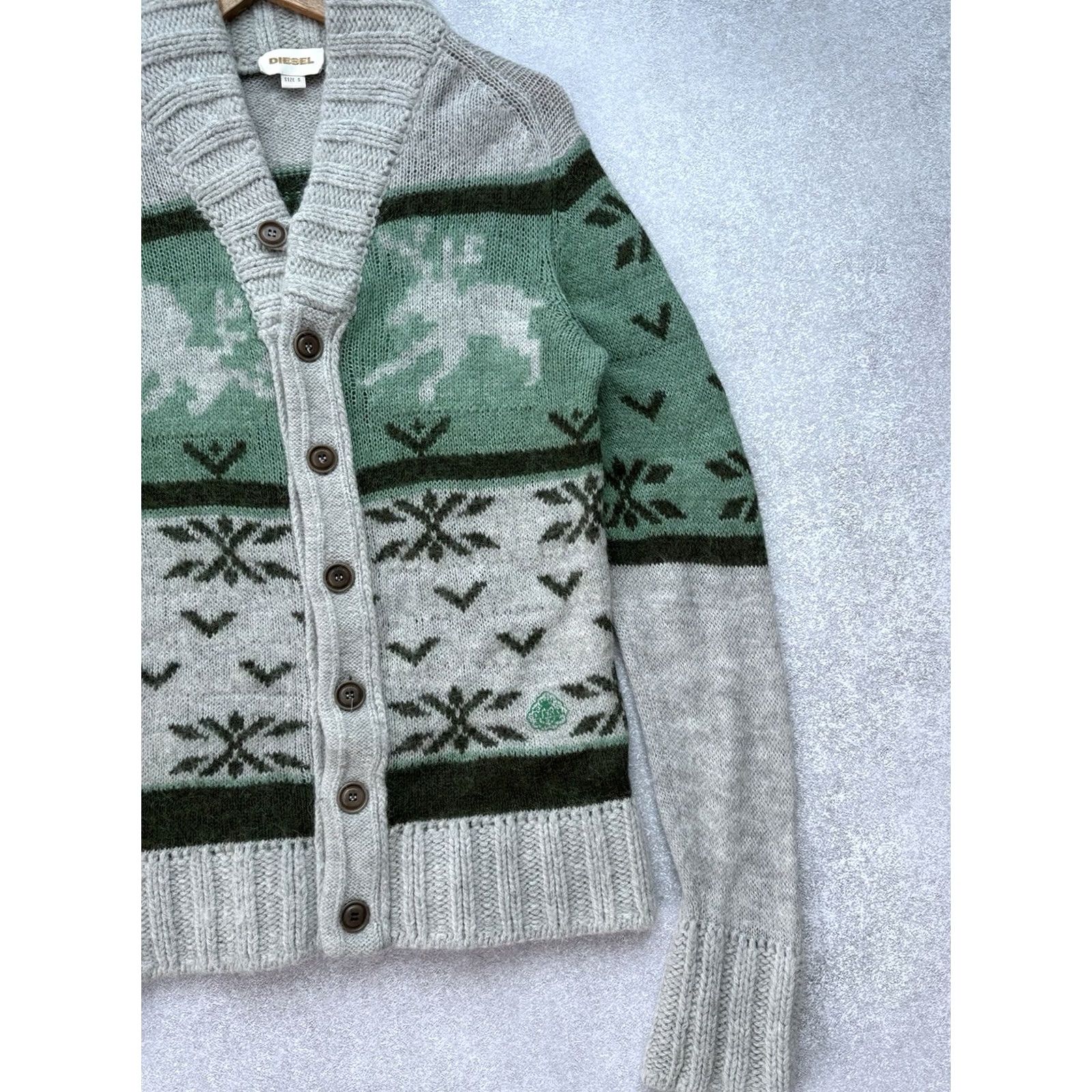 Diesel VINTAGE Diesel Cardigan Sweater Men’s Winter Gray S Diesel Winter Sweater Cardigan Mens Slim Knit Wool Cotton Notions: Button Logo, Regular Size Size US S / EU 44-46 / 1 - 4 Thumbnail