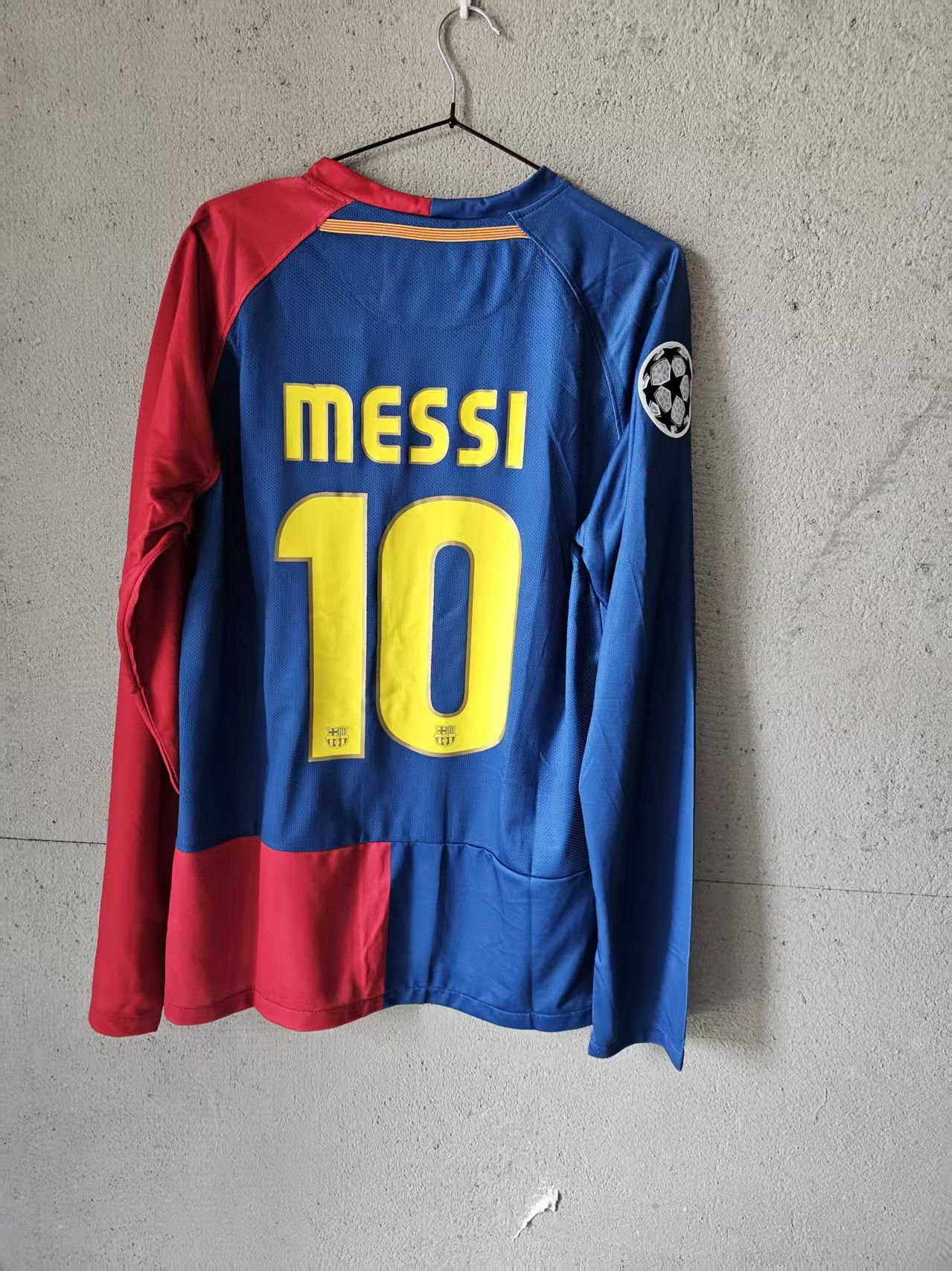Other 2009 Barcelona #10 Messi Jersey Size US L / EU 52-54 / 3 - 1 Thumbnail