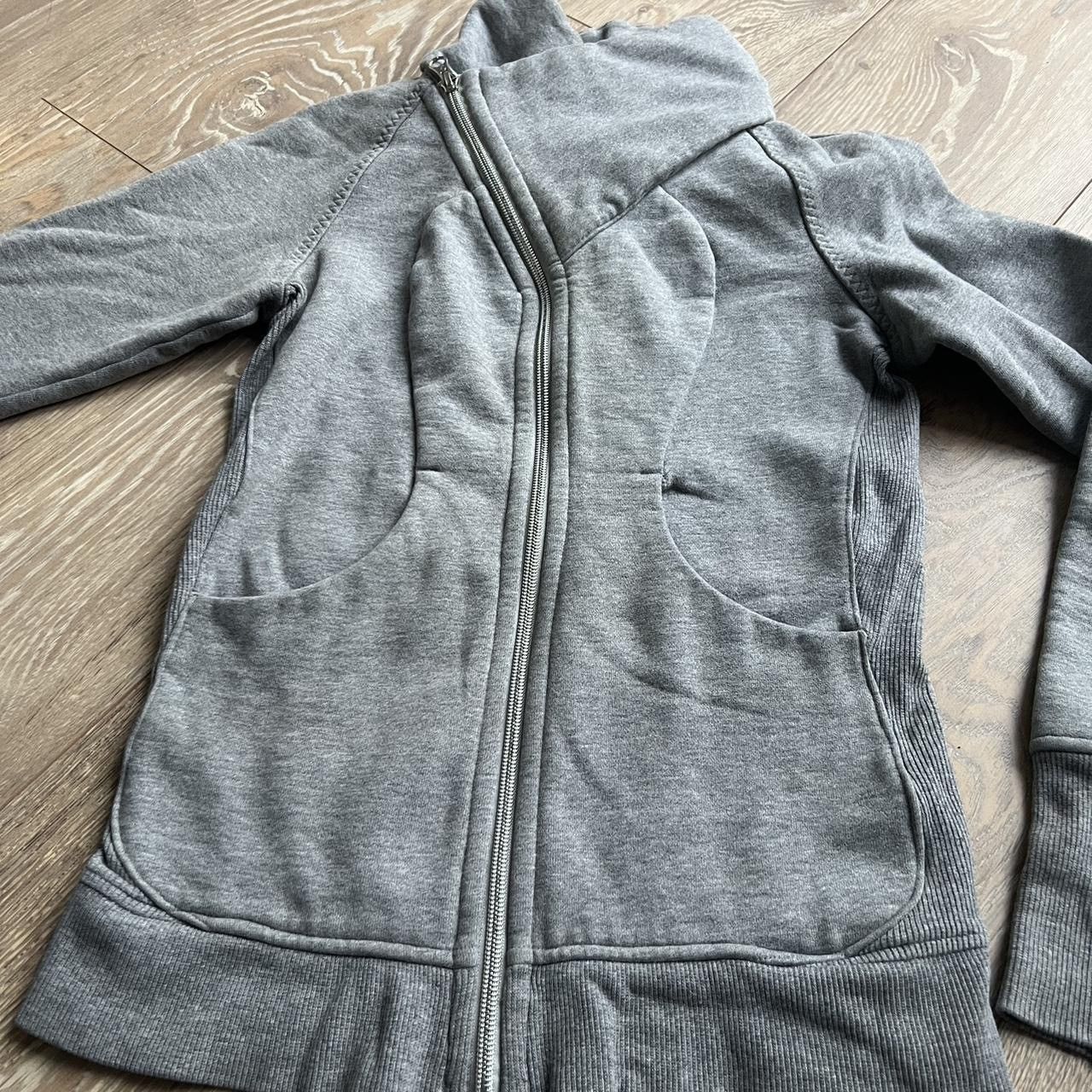 Lululemon Lululemon Zip Up Sweater Size XS / US 0-2 / IT 36-38 - 2 Thumbnail