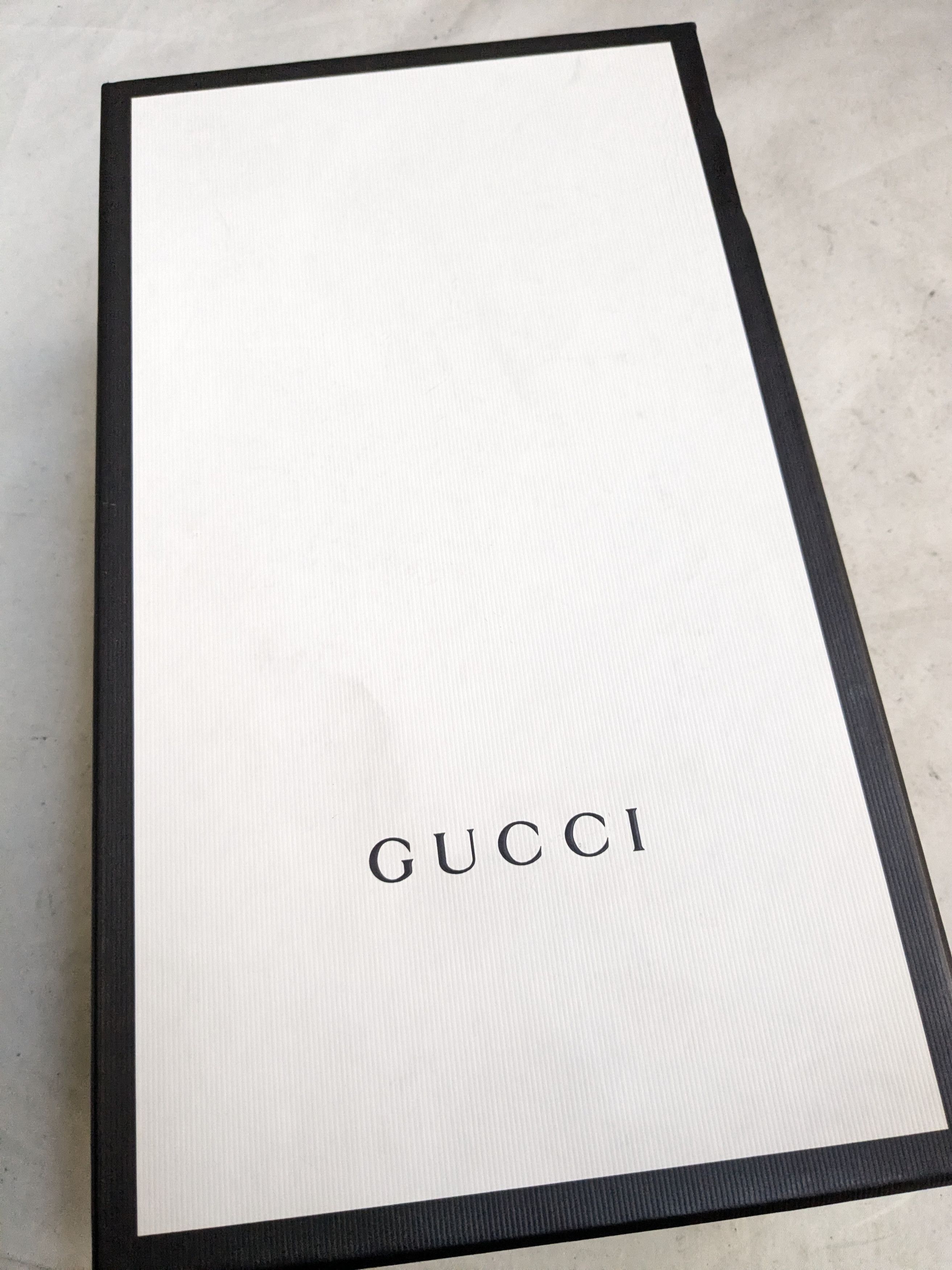 Gucci Gucci Ace White Bee Leather 8 Low Tops Web Elastic Size US 8 / EU 41 - 18 Thumbnail