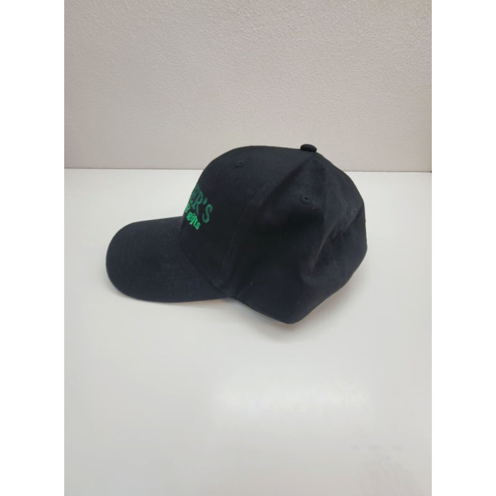 Vintage VINTAGE Unisex? No — Corrected: Unisex Adult Bix X Black Royers Flowers & Gifts Adjustable Baseball Hat Size ONE SIZE - 2 Thumbnail