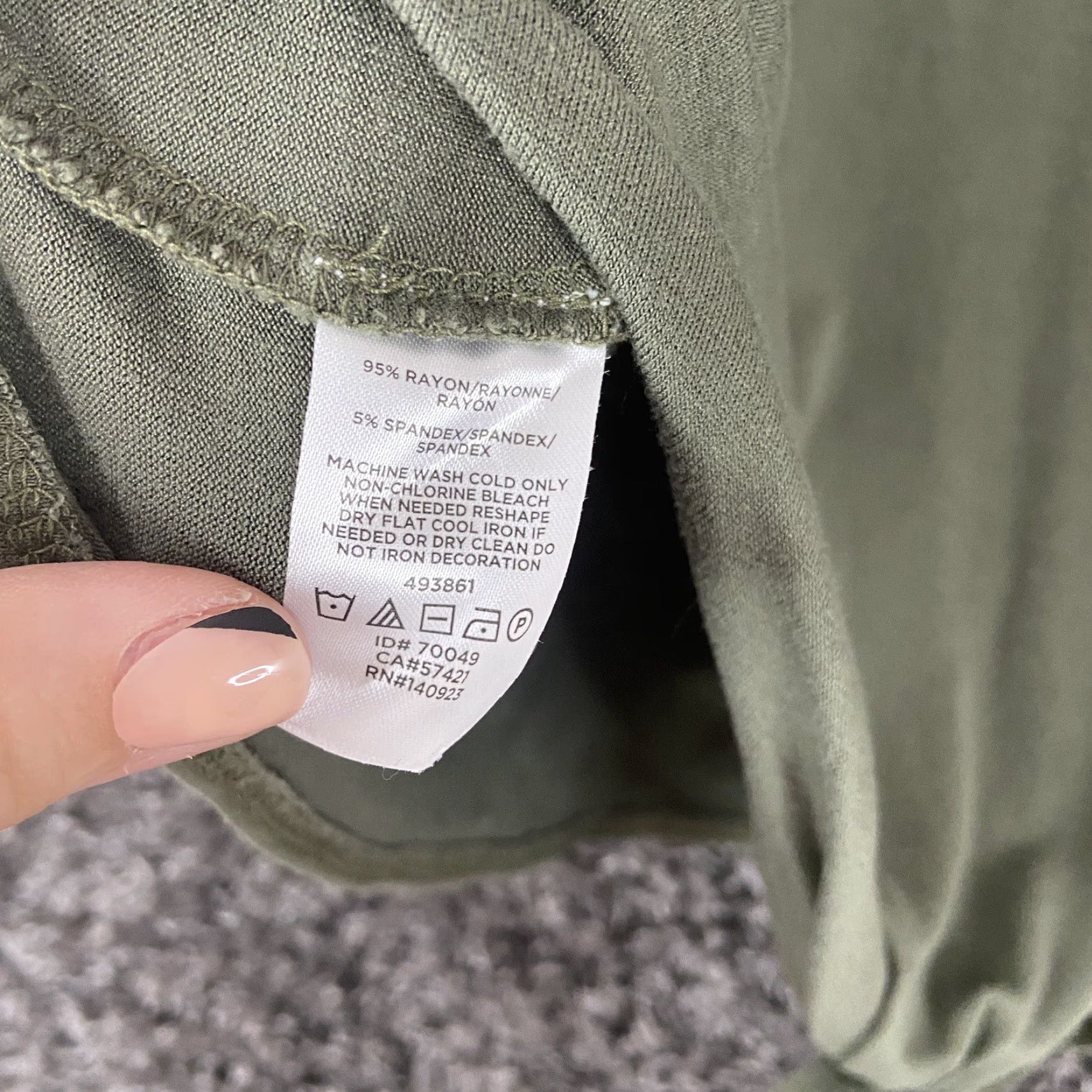 Loft VINTAGE? No. Loft Outlet Women Blouse Short Sleeve Tie Green L Size L / US 10 / IT 46 - 6 Thumbnail