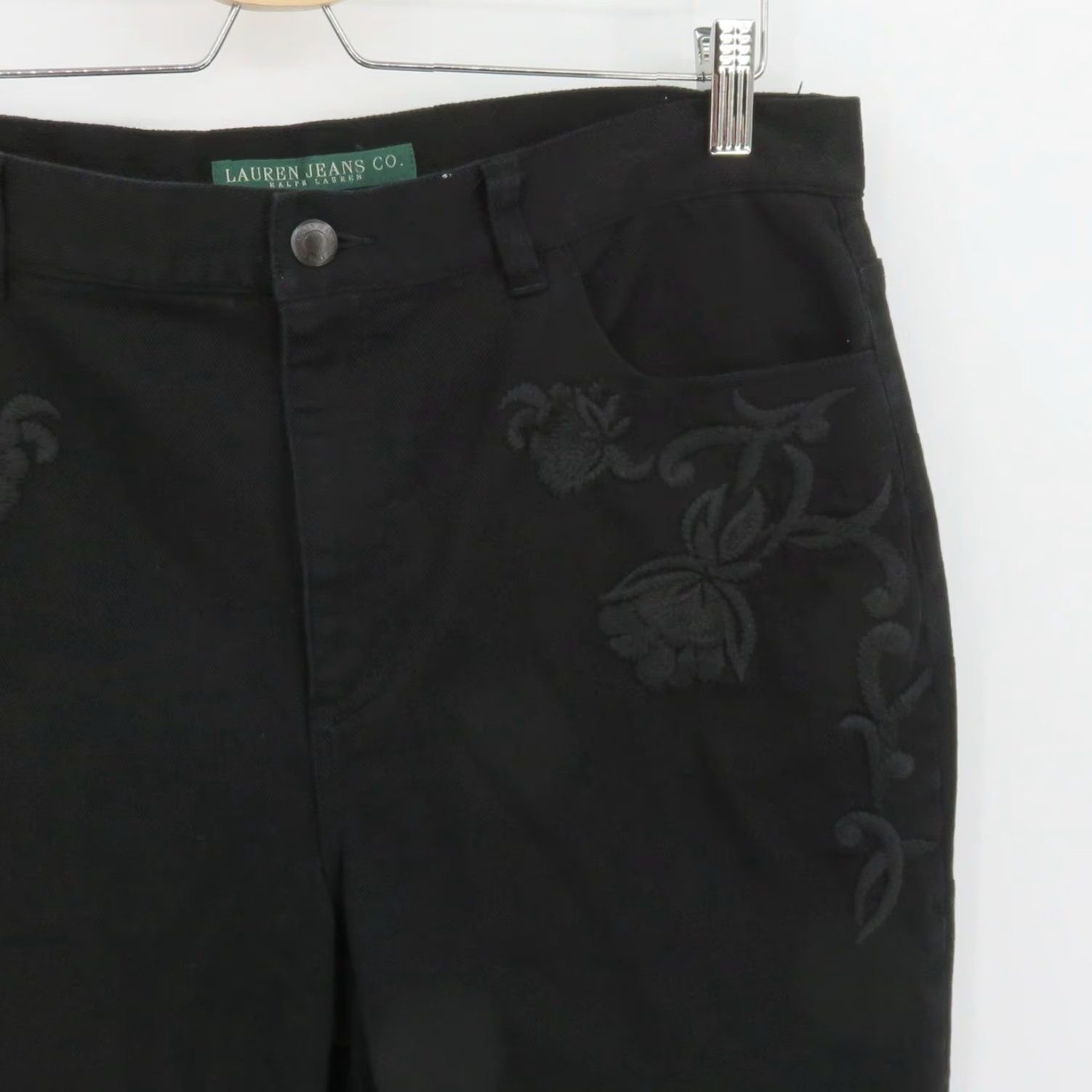 CO Lauren Jeans Co Jeans Women 14 Black Embroidered Floral Flower Denim Size 36" / US 14 / IT 50 - 4 Thumbnail