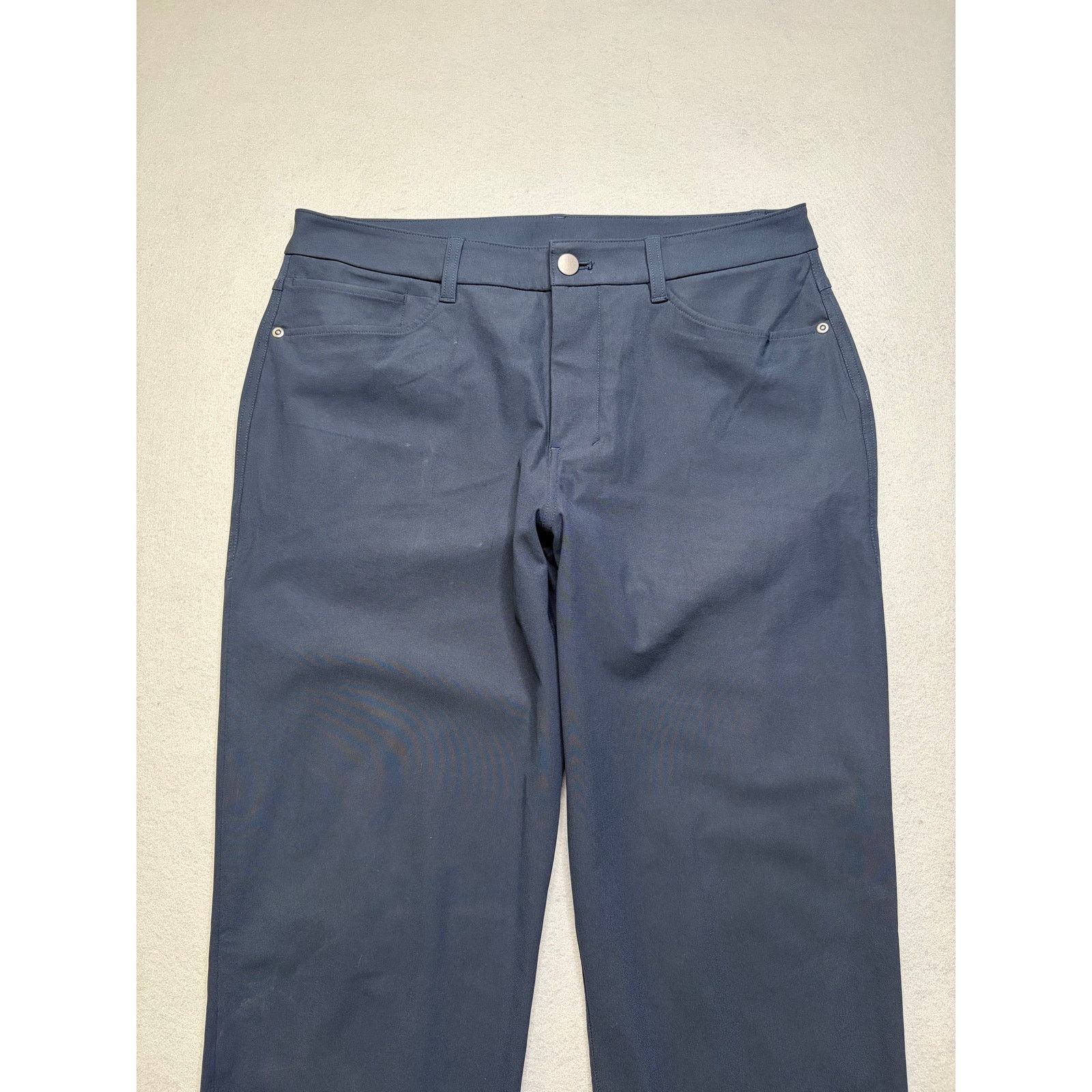 Lululemon Lululemon Men’s ABC Classic Fit Pants Size 31 Blue Size US 31 - 8 Thumbnail
