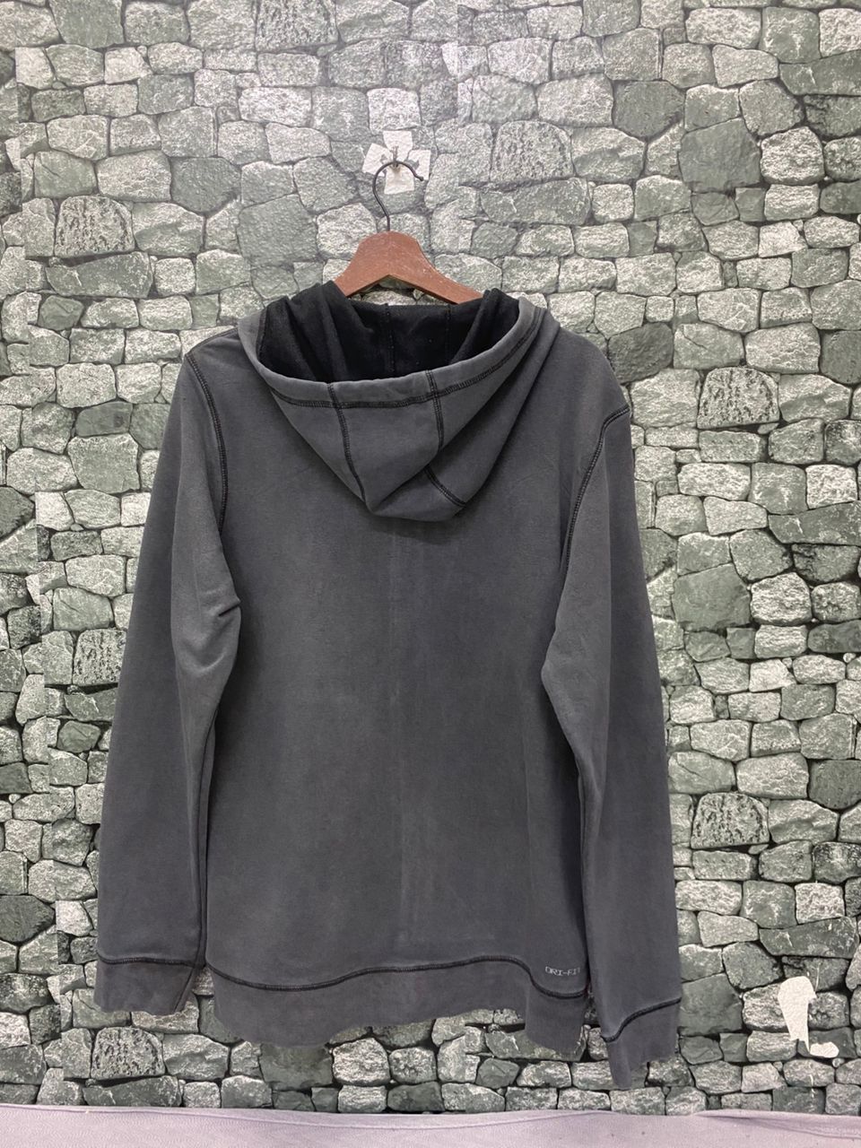 Jordan Brand Vintage Air Jordan Distressed Hoodies Size US M / EU 48-50 / 2 - 2 Thumbnail