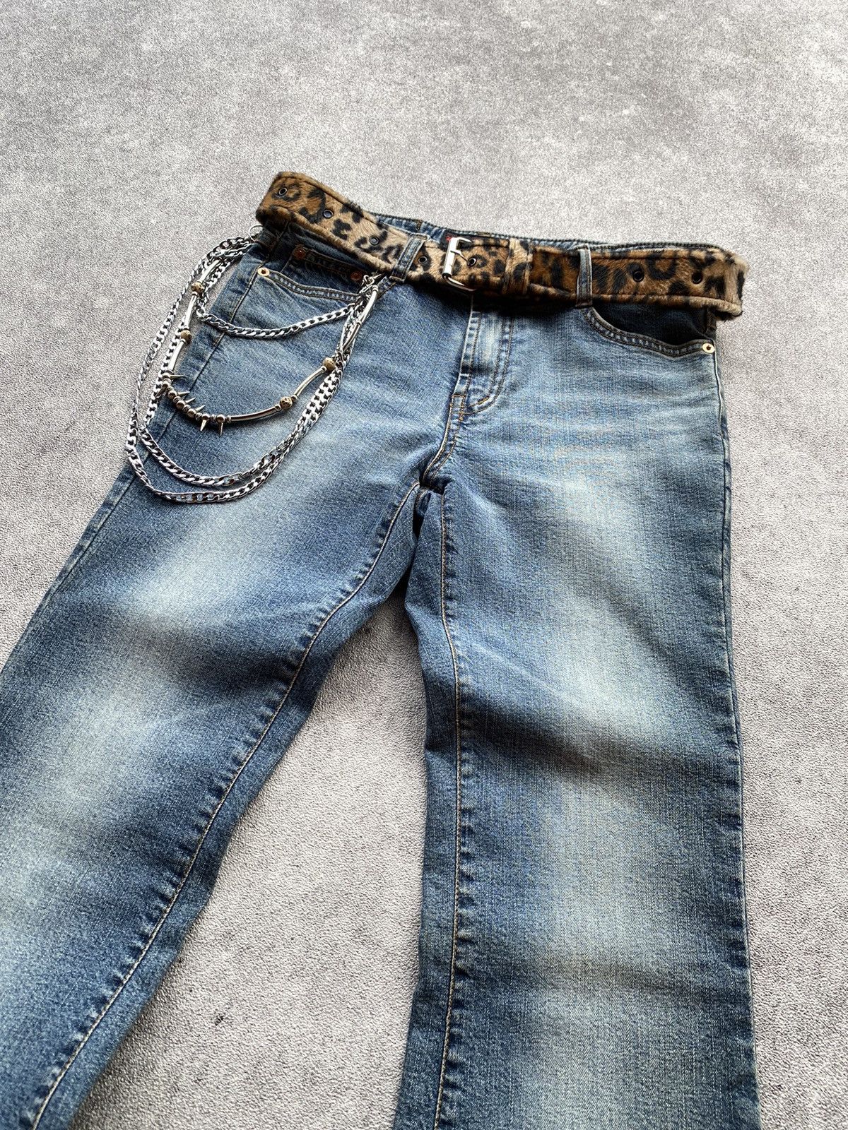 If Six Was Nine × Japanese Brand × Le Grande Bleu (L.G.B.) 2000s XST Mudwashed Flared Jean Pant Size US 30 / EU 46 - 3 Thumbnail