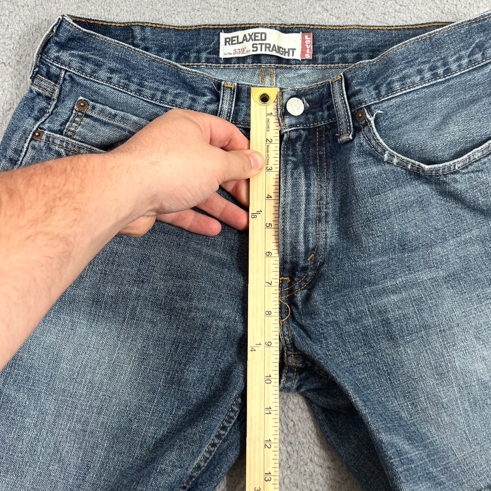 Levi's Levi's 559 Bermuda Shorts Size 34 Blue Denim Baggy Jorts Casual Outdoor Mens Size US 34 / EU 50 - 3 Thumbnail