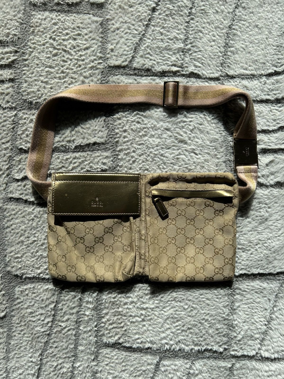 Gucci Double Pocket Messenger Bag in Gold, Men's