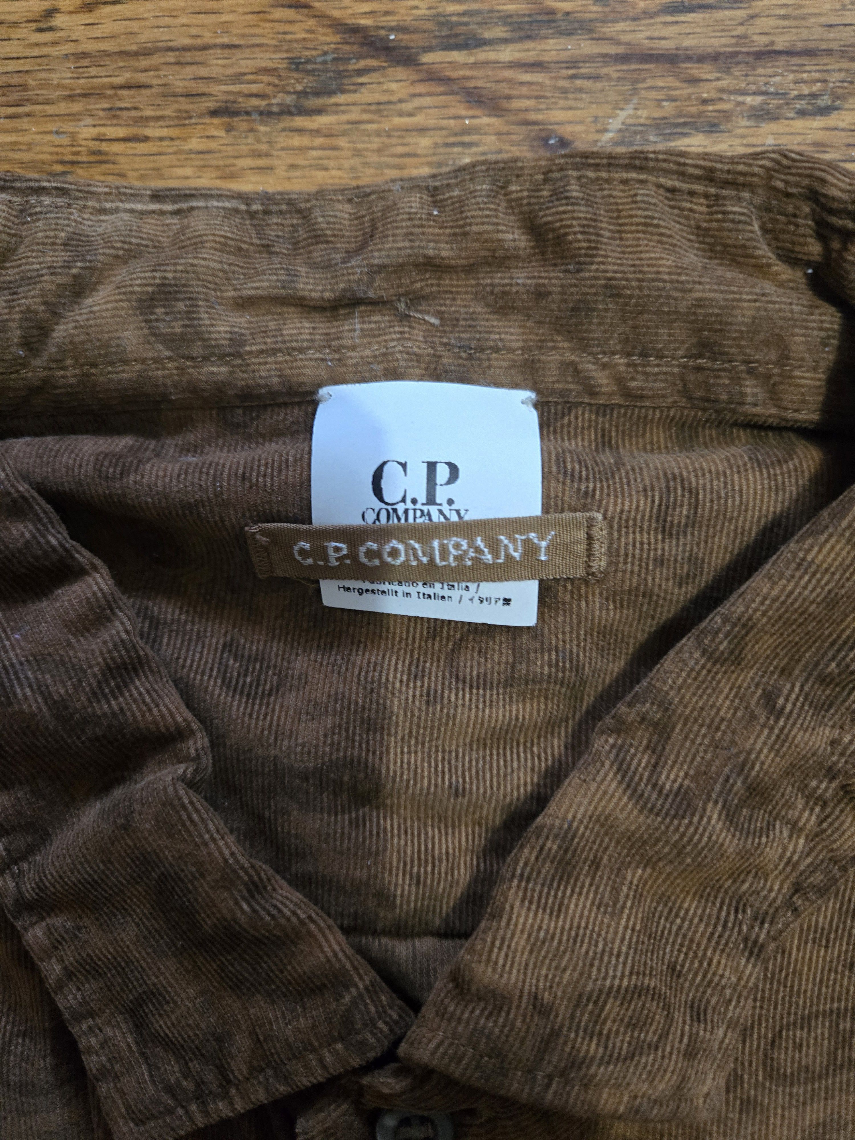 C.P. Company CP Company L/XL Paisley Corduroy Dress Brown Button Up Shirt Size US L / EU 52-54 / 3 - 5 Thumbnail