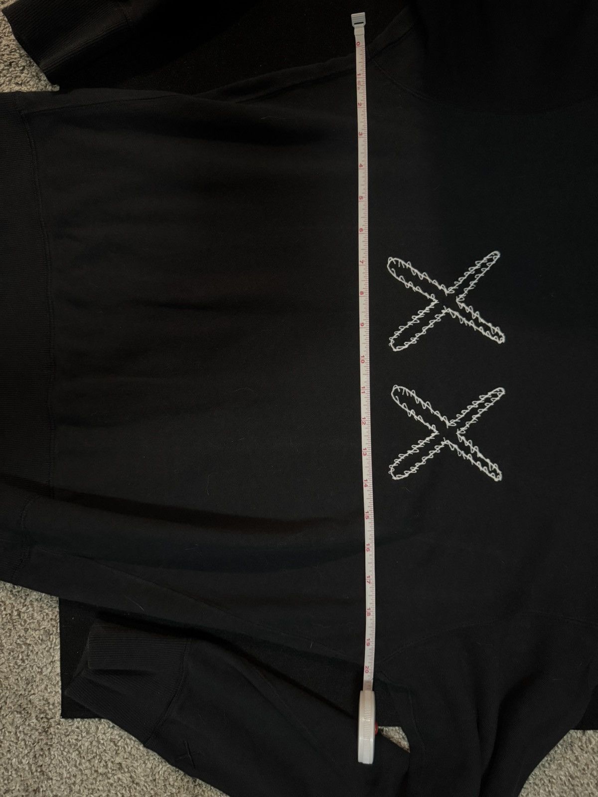 Kaws × Uniqlo Uniqulo x Kaws x Sesame Street Sweatshirt Size US S / EU 44-46 / 1 - 3 Thumbnail