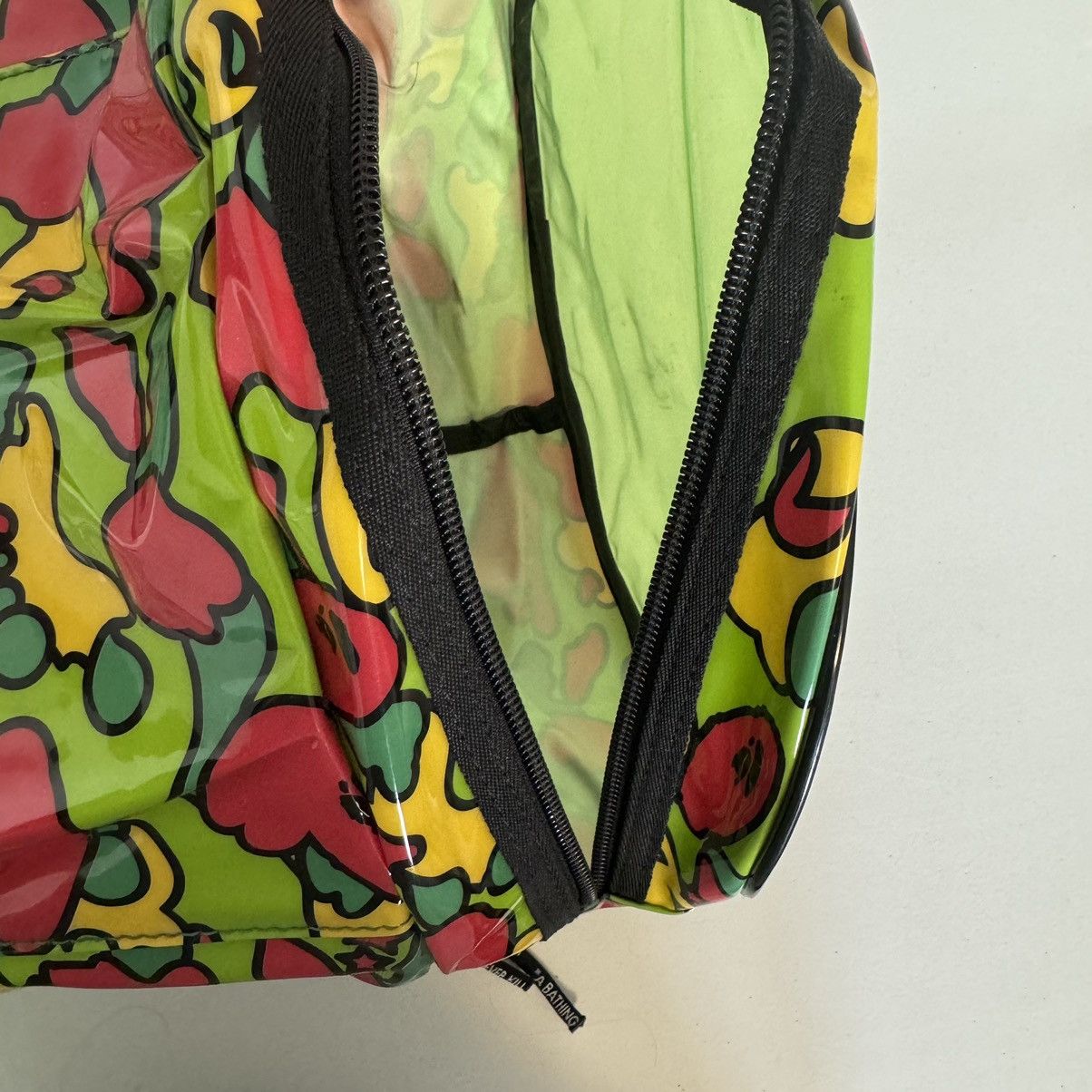 Bape × Vintage Star Camo Vinyl Beach Tote Bag Size ONE SIZE - 6 Thumbnail
