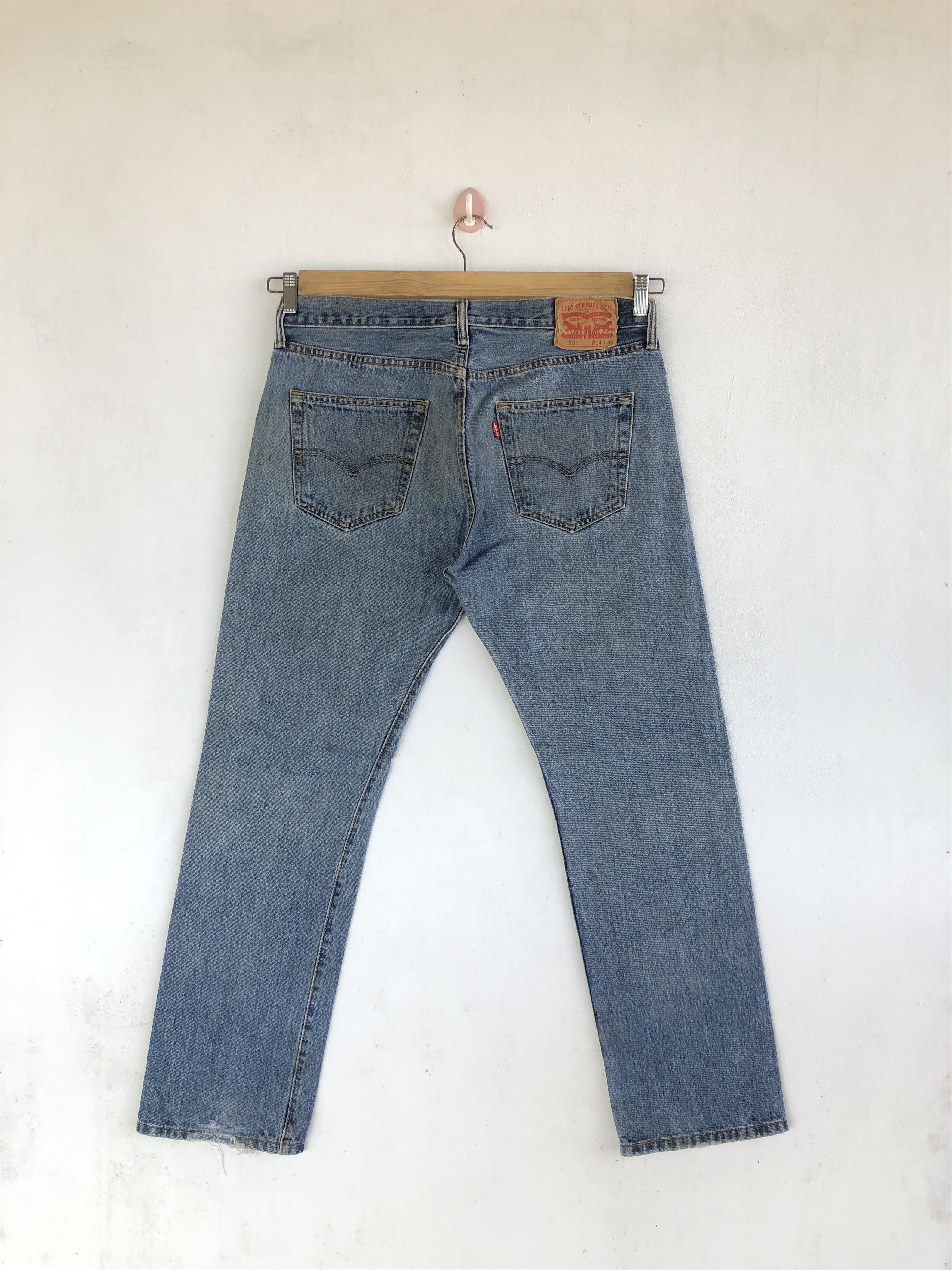 Levi's Vintage Levi's 501 Sun Faded Jeans Levis 501 Dirty Denim Size US 34 / EU 50 - 2 Thumbnail