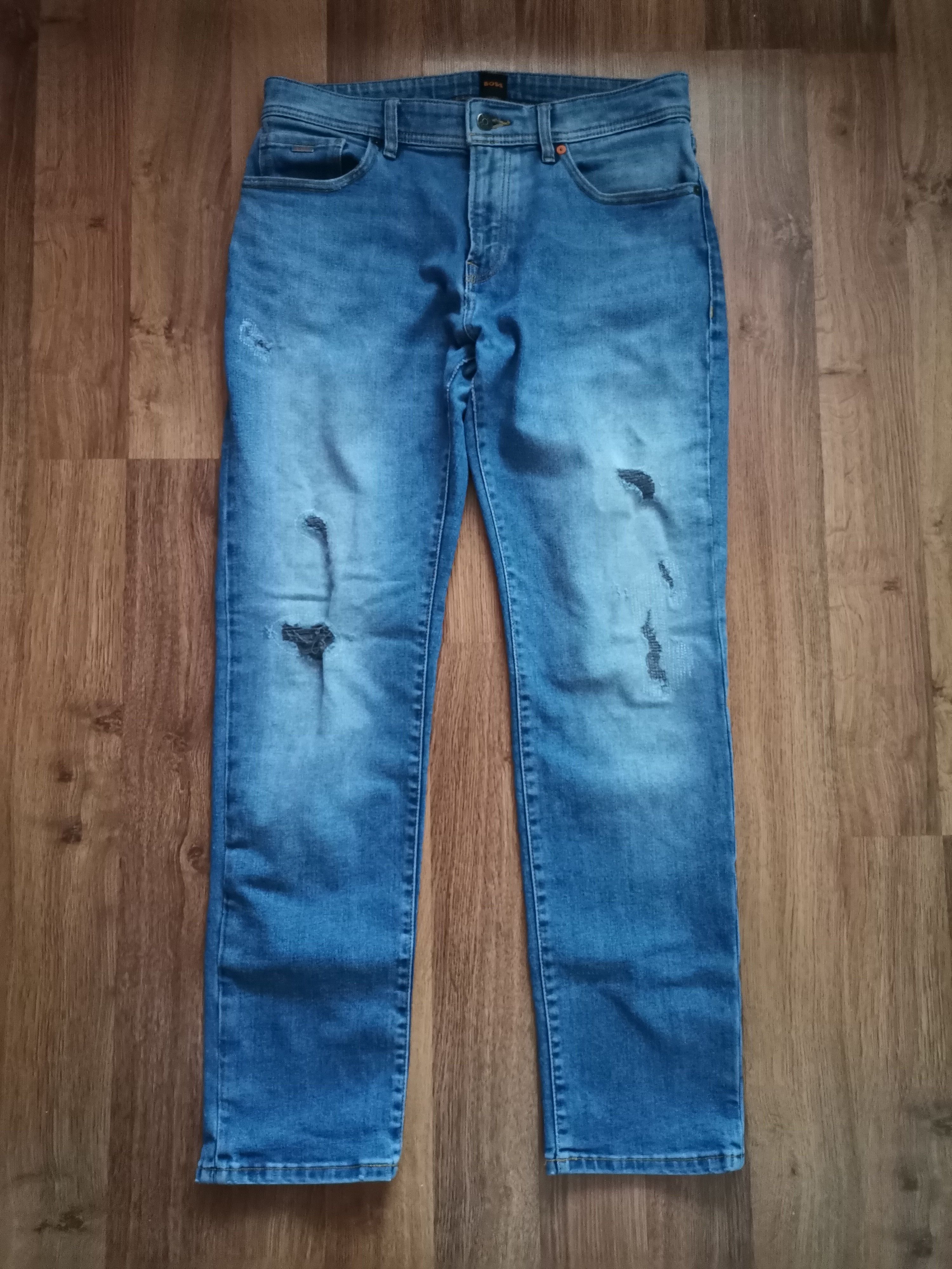 Hugo Boss Hugo Boss Distressed Jeans Size US 33 - 1 Thumbnail