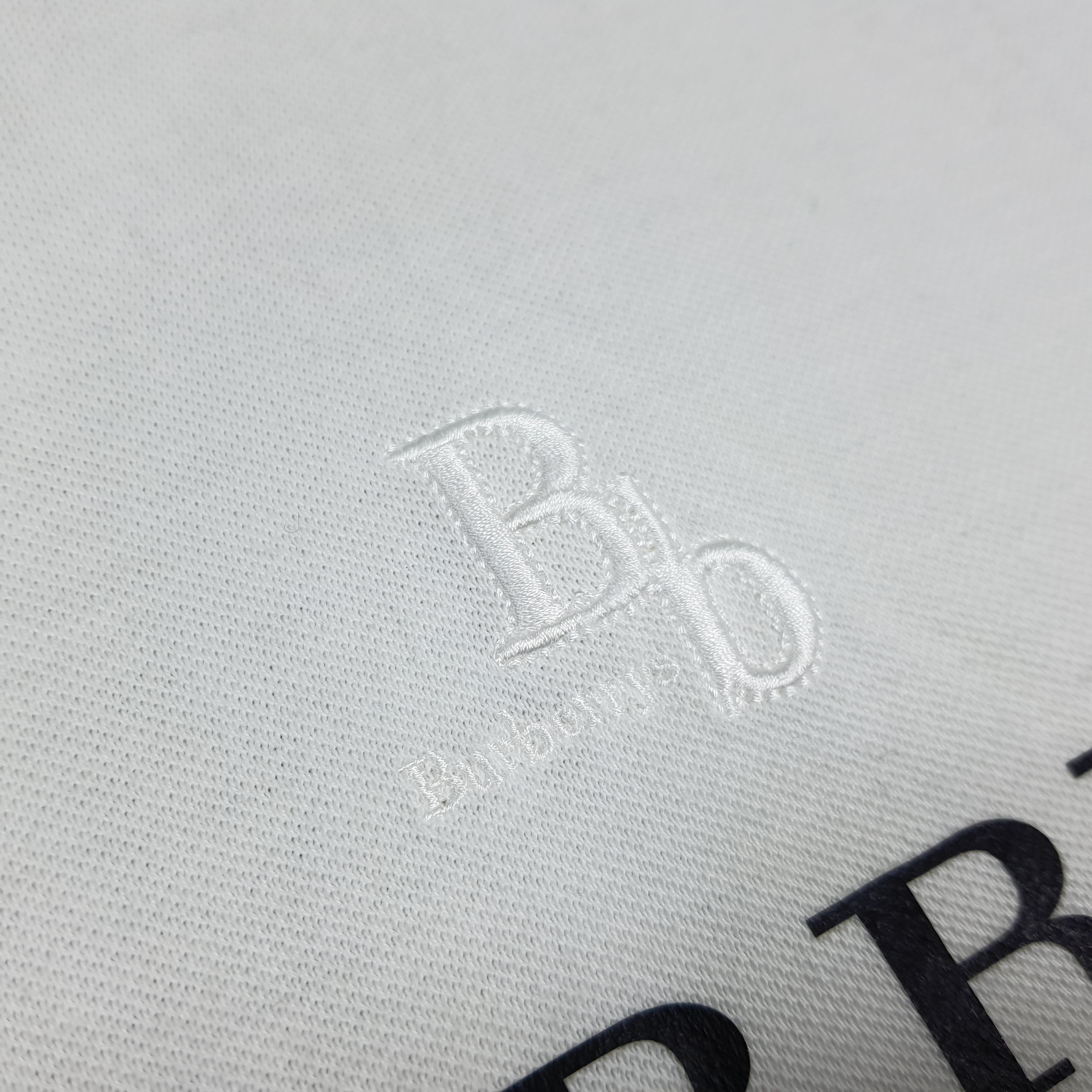 Burberry Vintage Burberrys' Nova Check Back Zipper Tshirt C285N4 Size M / US 6-8 / IT 42-44 - 3 Thumbnail