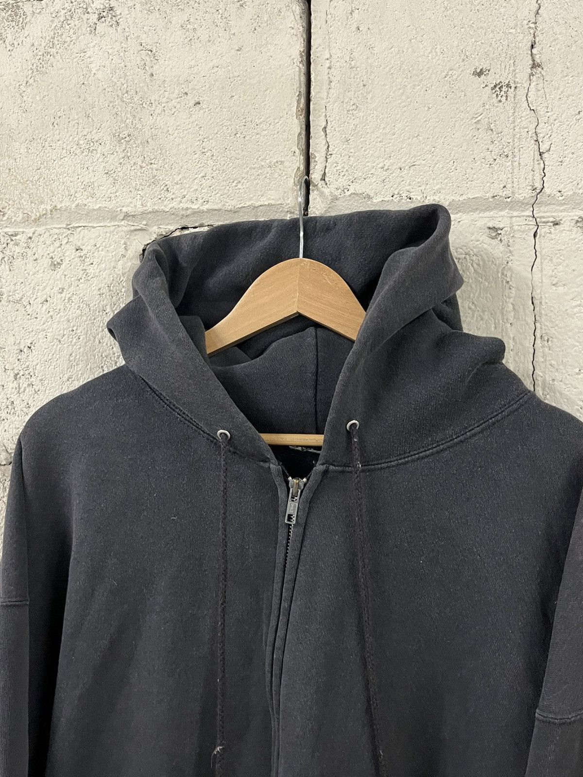 Russell Athletic Black zip up hoodie 90s heavy cotton boxy, fit grunge opium Size US XL / EU 56 / 4 - 4 Thumbnail