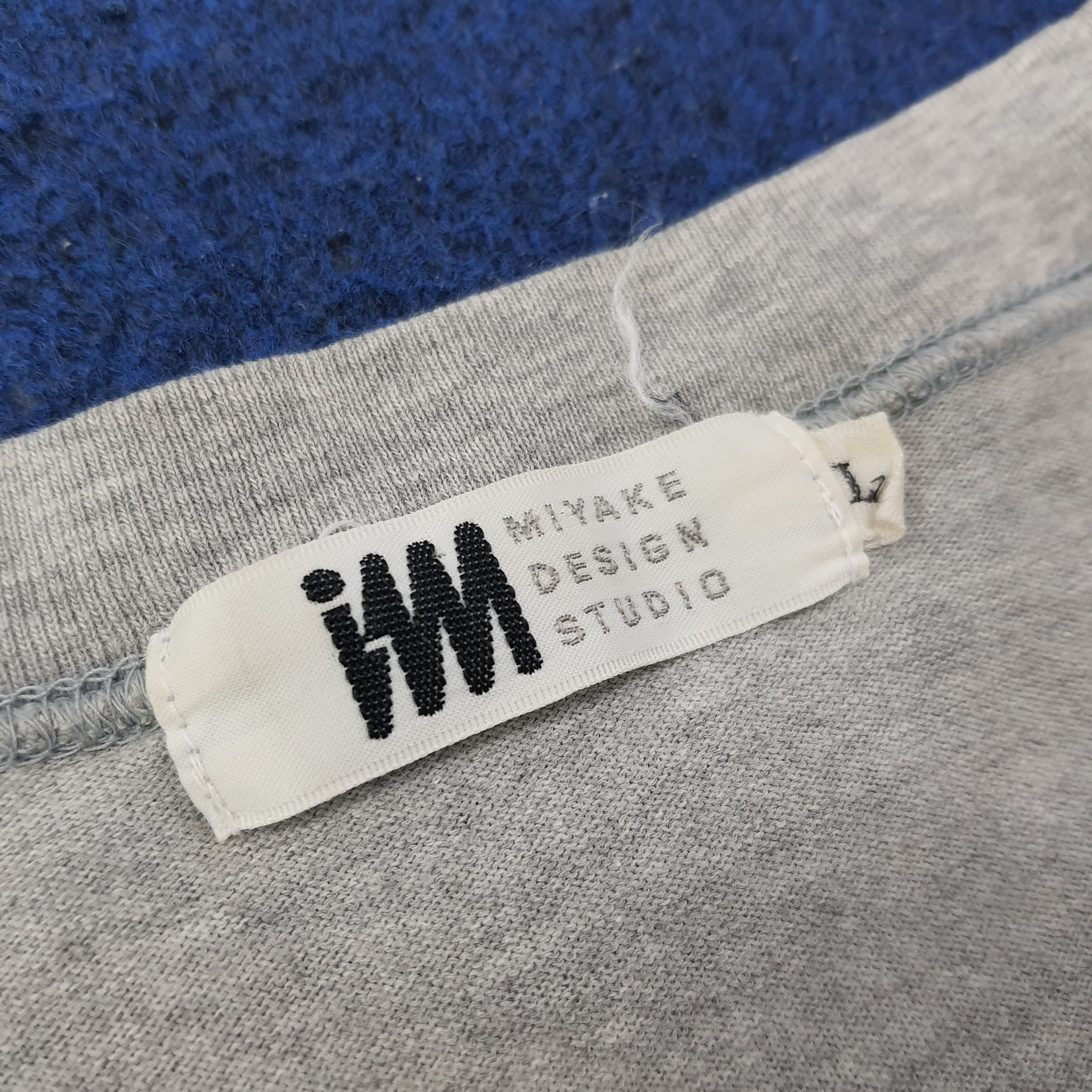 Issey Miyake Vintage IM Issey Miyake Studio Designer Tshirt C267N55 Size US L / EU 52-54 / 3 - 5 Thumbnail